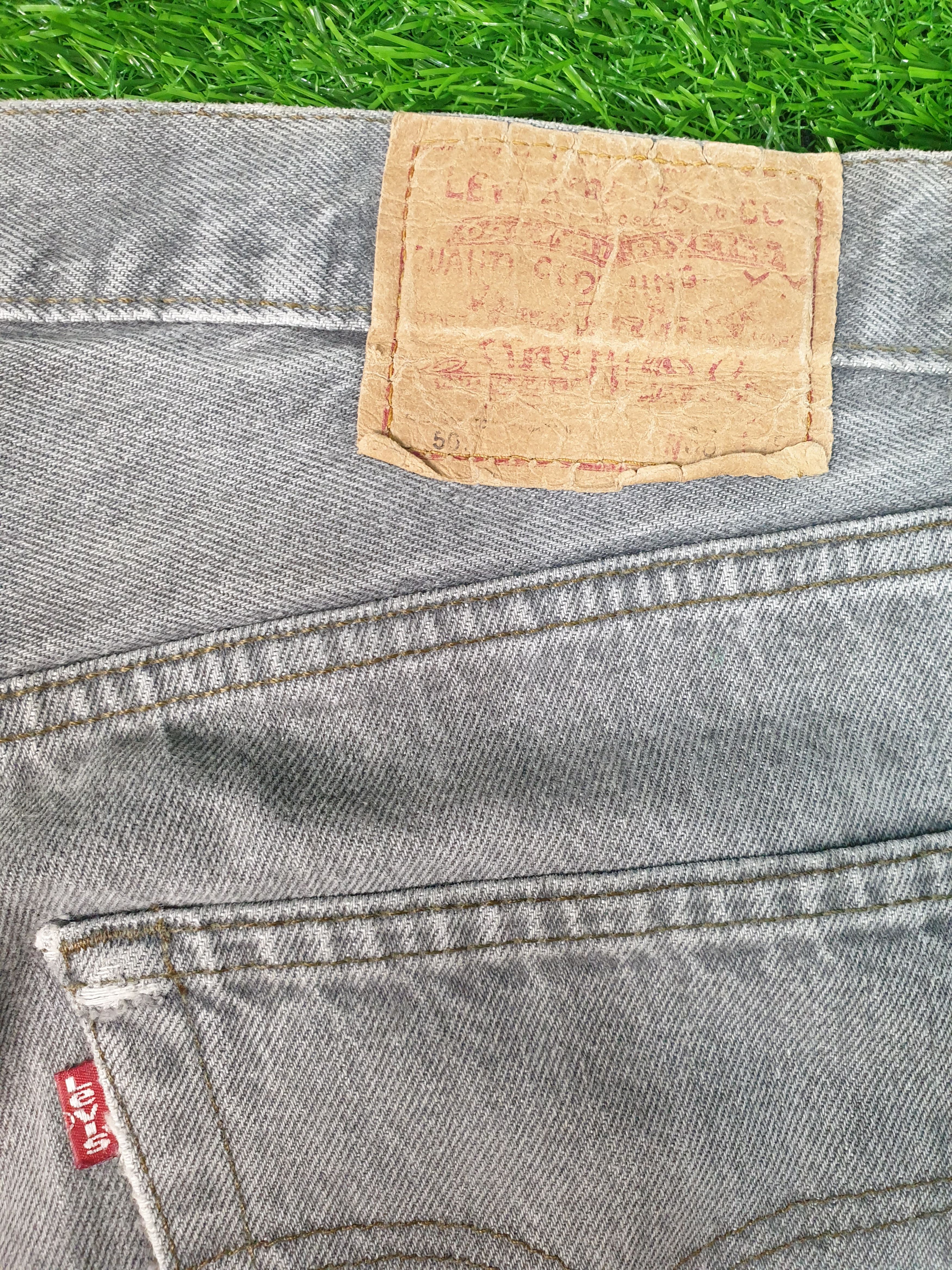 Levi's Vintage LEVIS 501 Light Wash Faded Bleach 36X31 Jeans L0154 Size US 36 / EU 52 - 10 Thumbnail