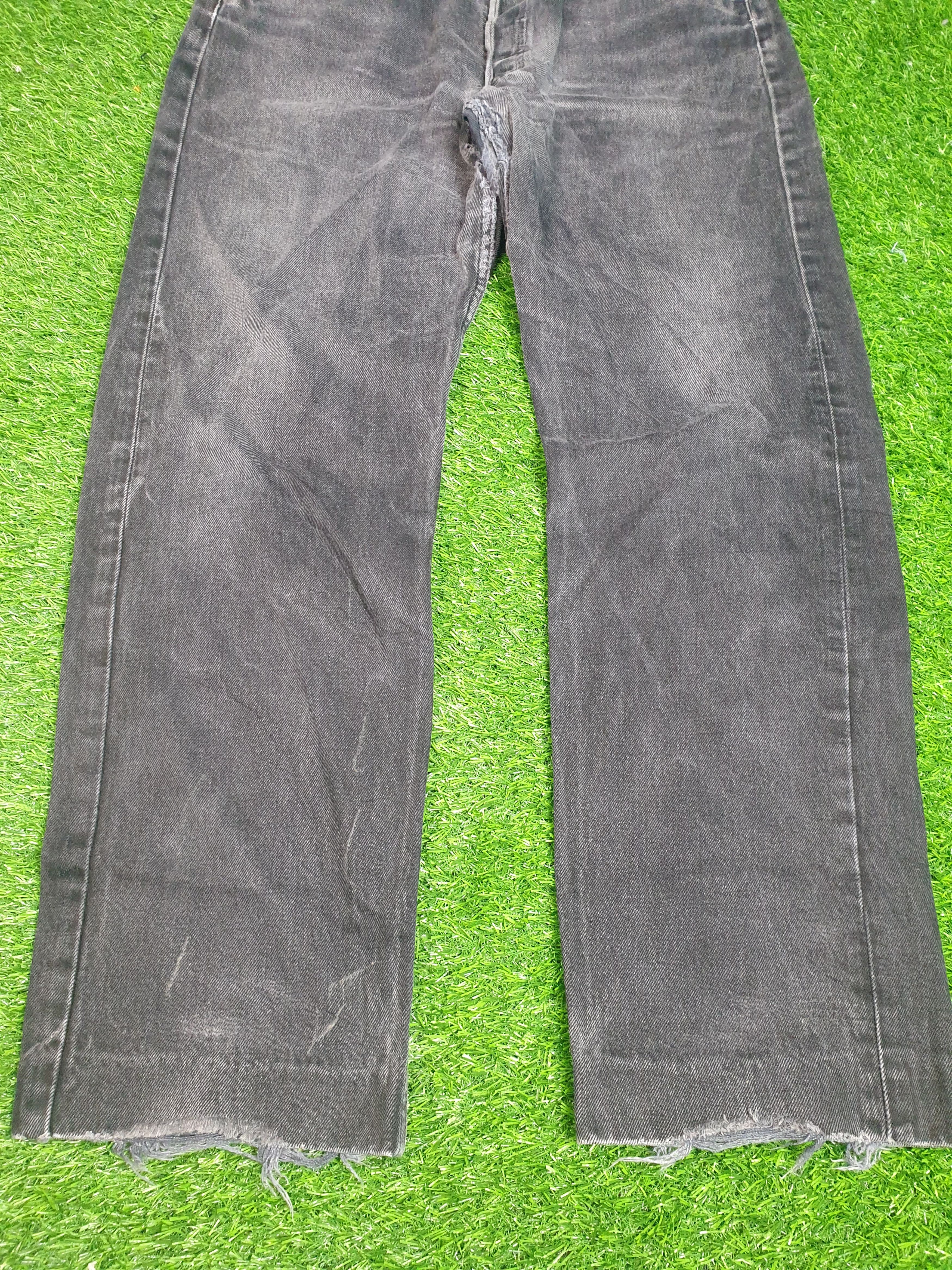 Levi's Vintage Clothing Vintage LEVIS 501 Super Black Faded 36X30.5 Jeans L0070 Size US 36 / EU 52 - 3 Thumbnail