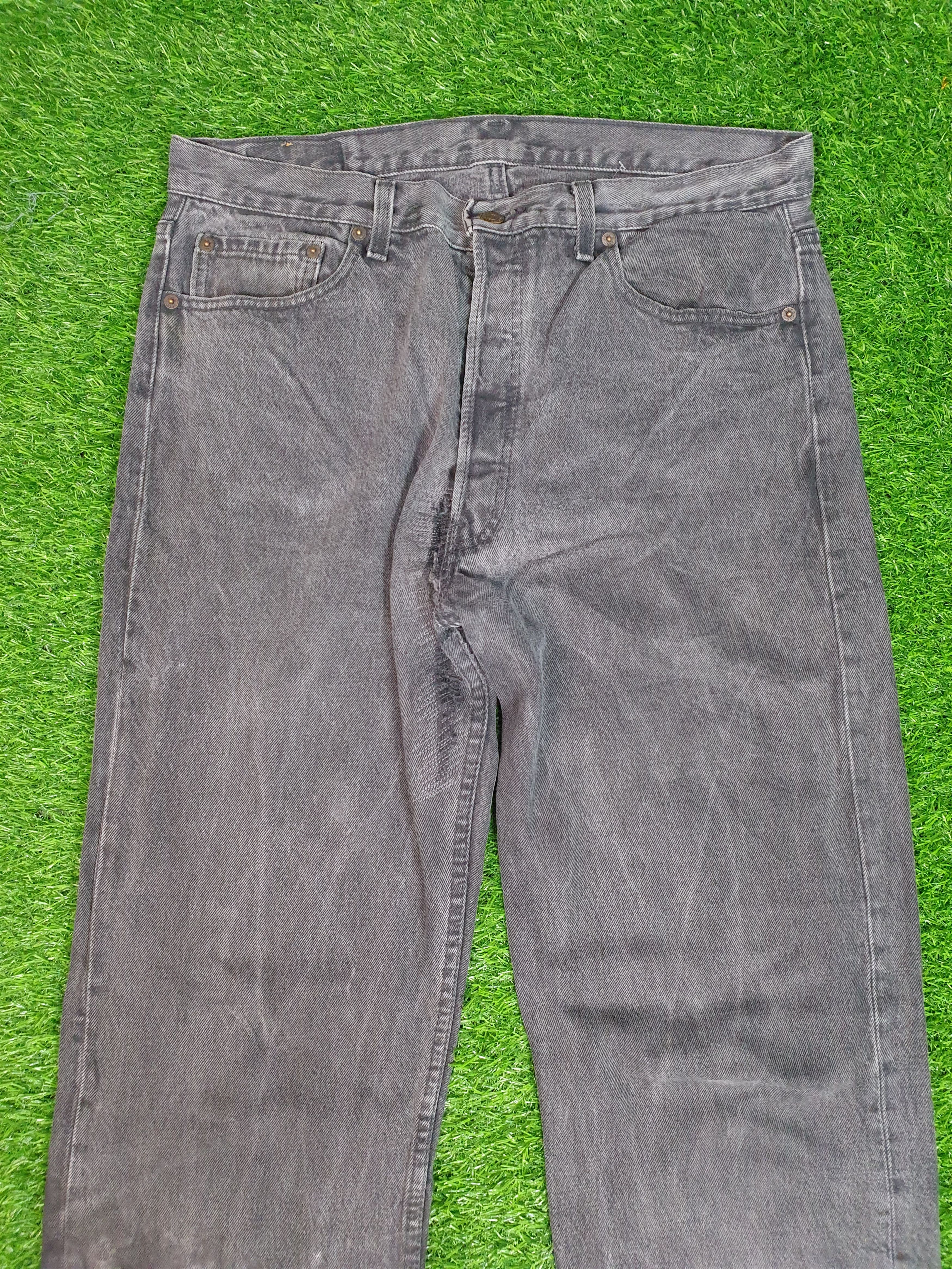 Levi's Vintage 90's LEVIS 501 Super Black Faded 36X36 Jeans L0141 Size US 36 / EU 52 - 6 Thumbnail