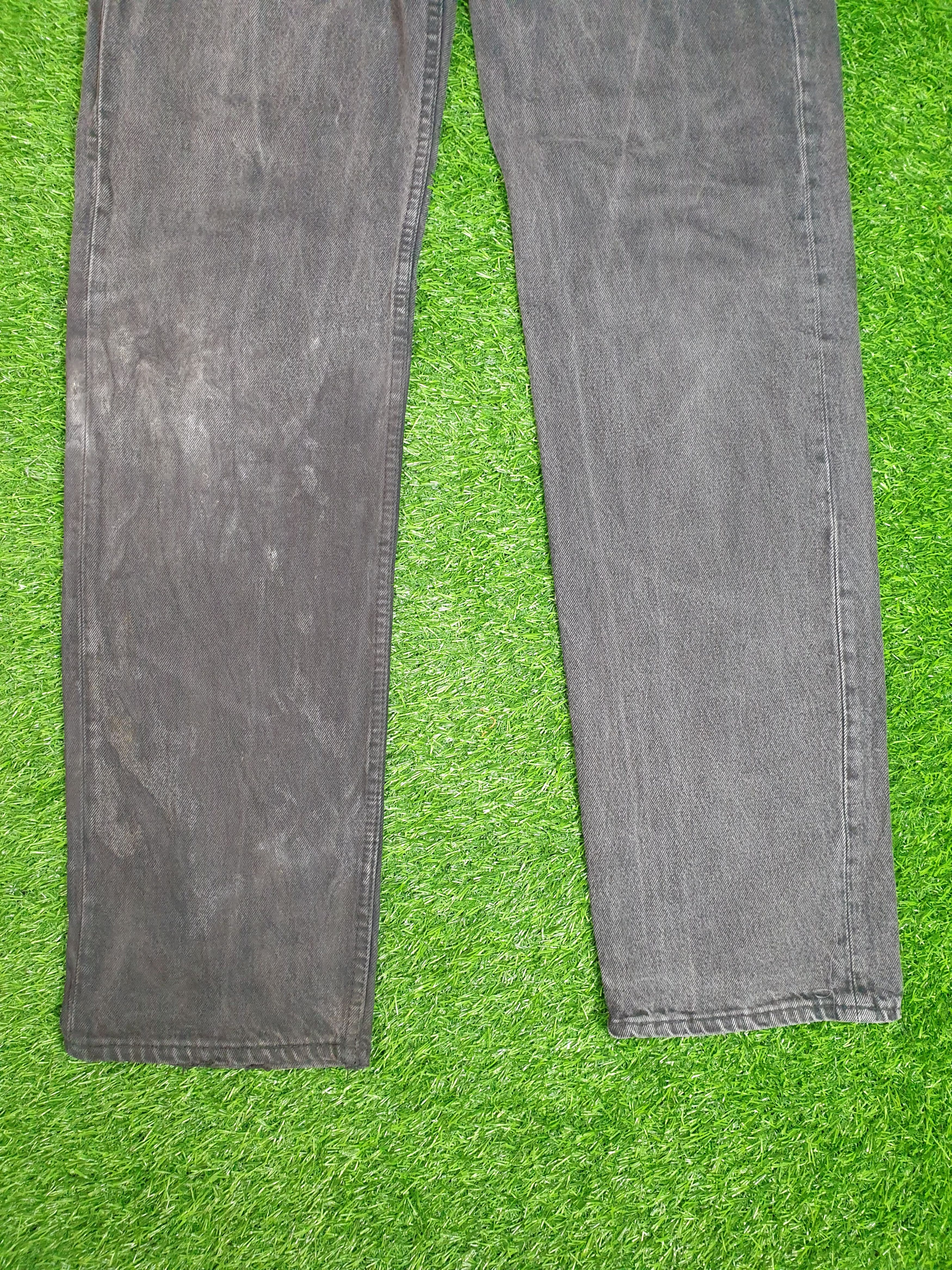 Levi's Vintage 90's LEVIS 501 Super Black Faded 36X36 Jeans L0141 Size US 36 / EU 52 - 3 Thumbnail