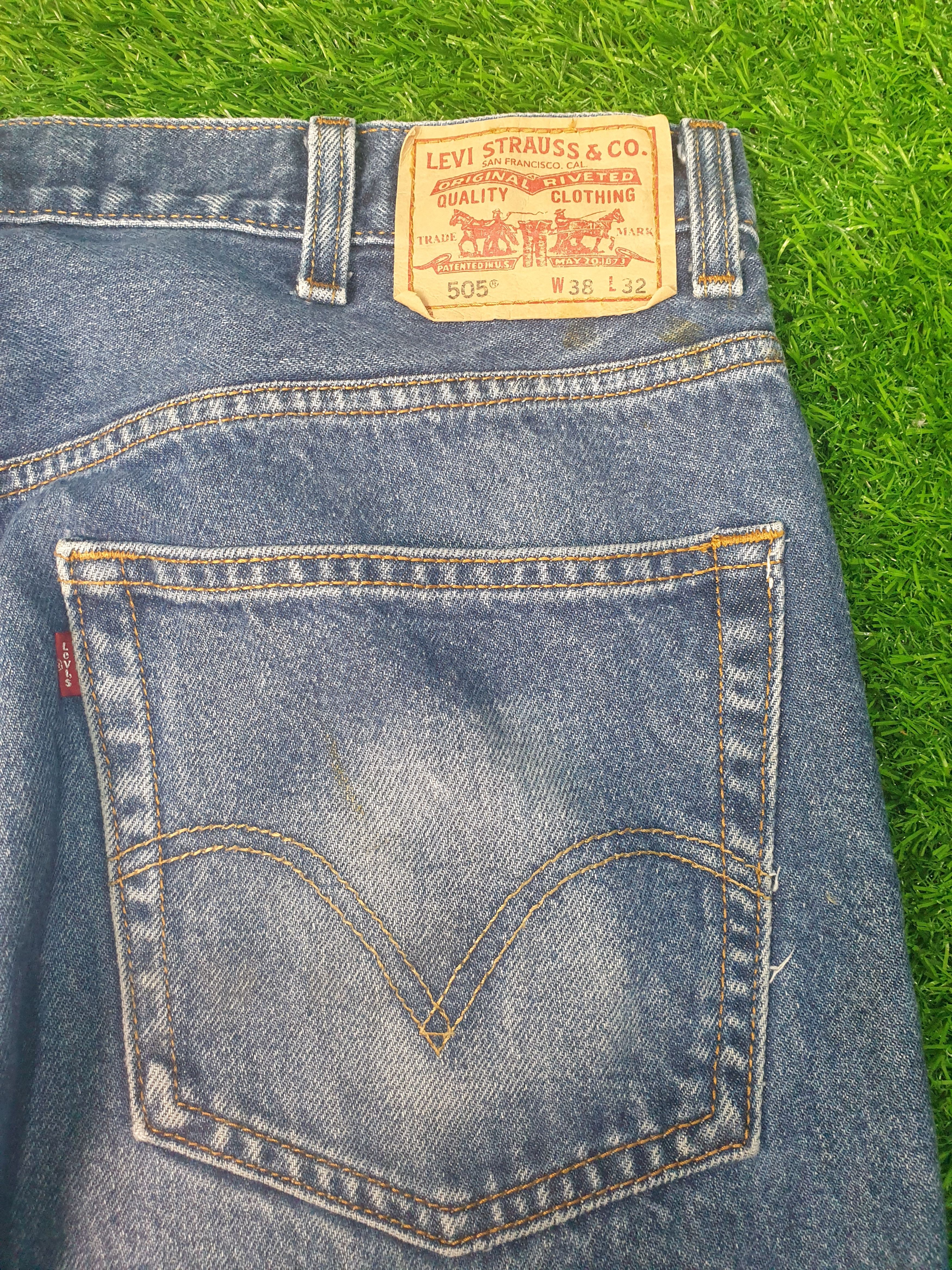 Levi's Vintage LEVIS 505 Faded Distressed Size 38X31.5 Jeans L0094 Size US 38 / EU 54 - 7 Thumbnail