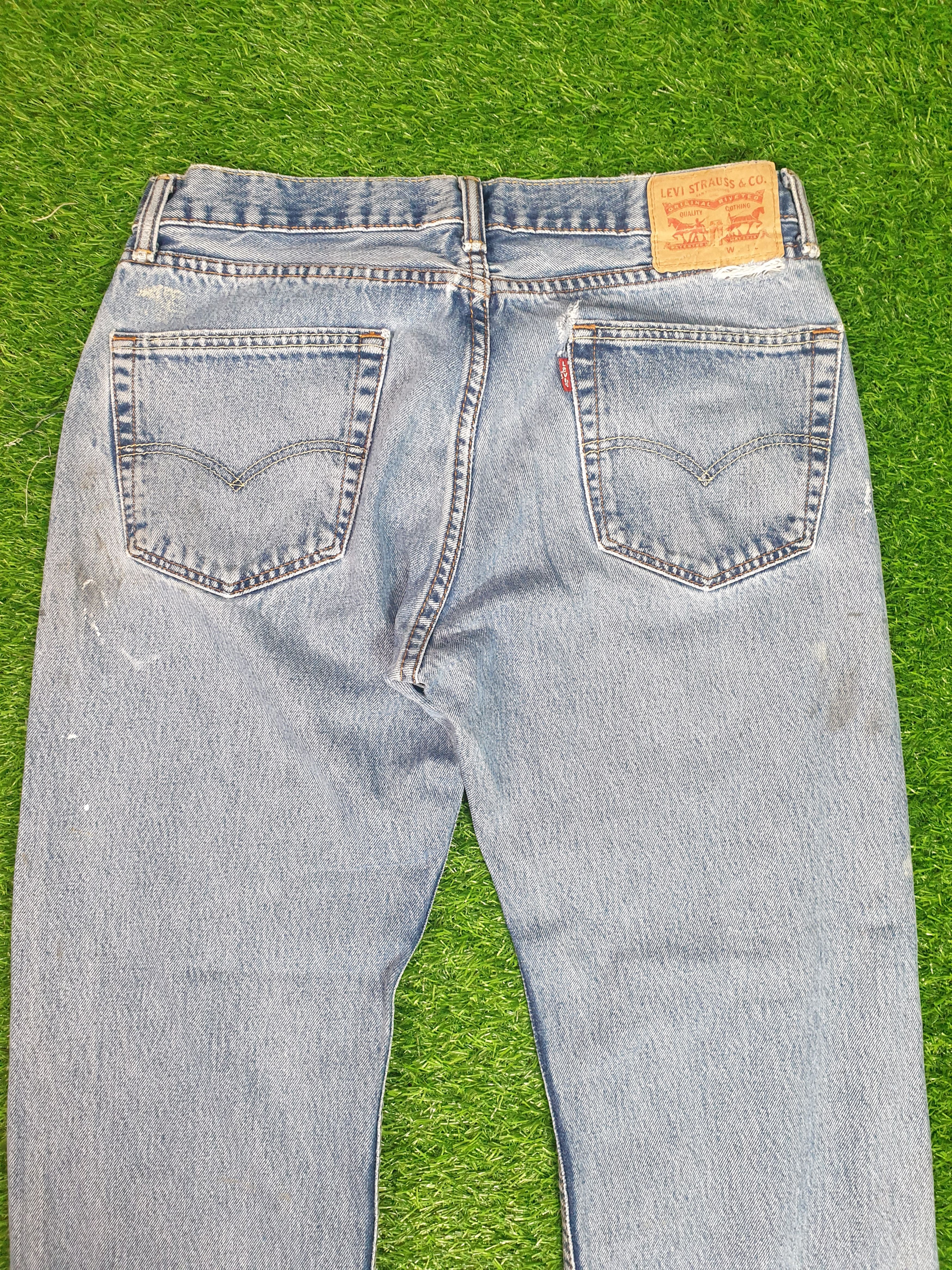 Levi's LEVIS Light Wash Distressed Size 33X28.5 Jeans L0163 Size US 33 - 9 Thumbnail