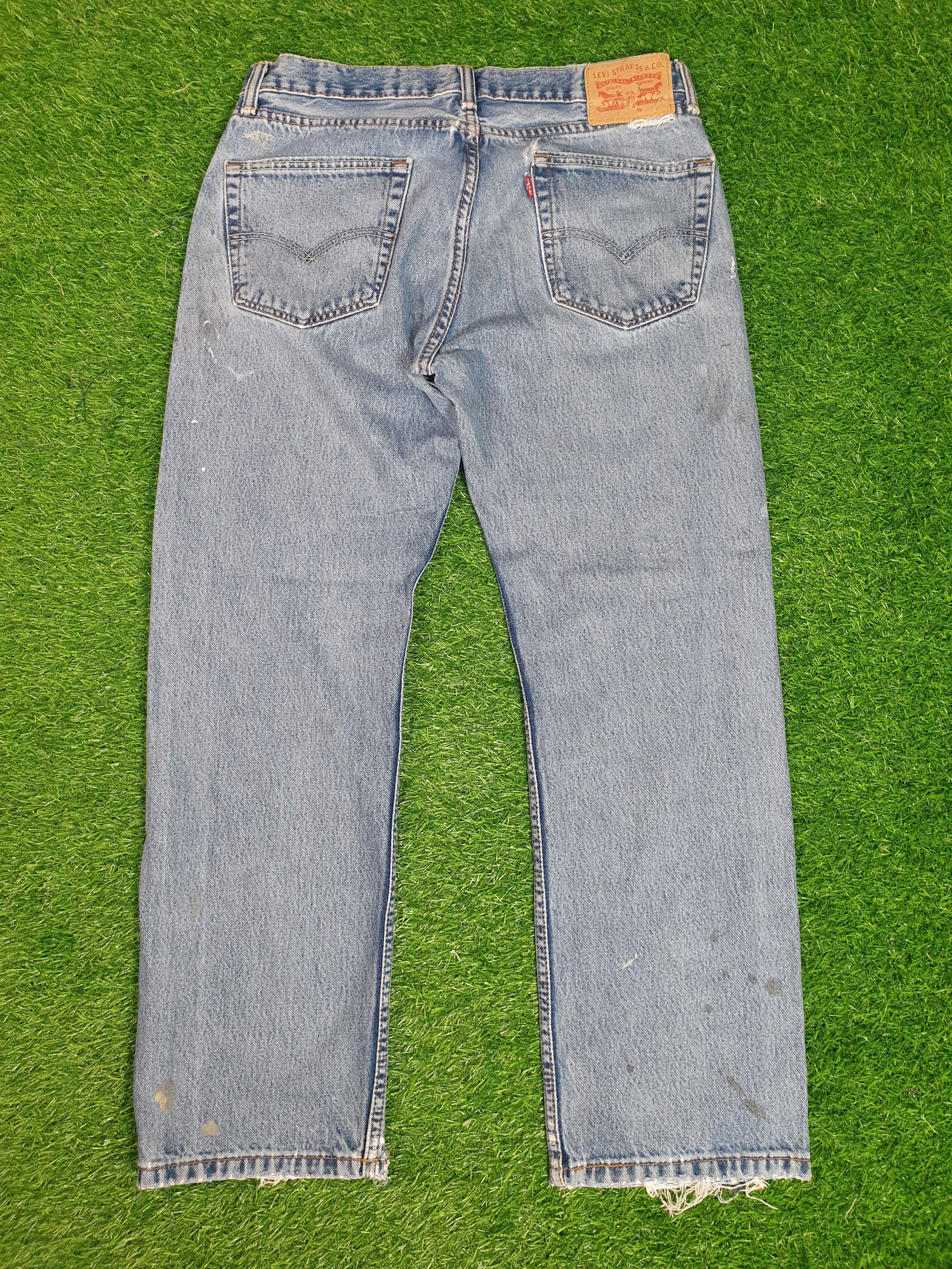 Levi's LEVIS Light Wash Distressed Size 33X28.5 Jeans L0163 Size US 33 - 2 Thumbnail