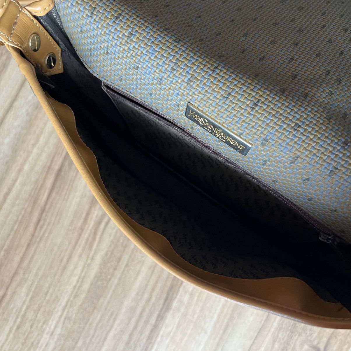 Vintage 🔥🔥Vintage 80s Yves Saint Laurent Shoulder Bag Size ONE SIZE - 13 Thumbnail