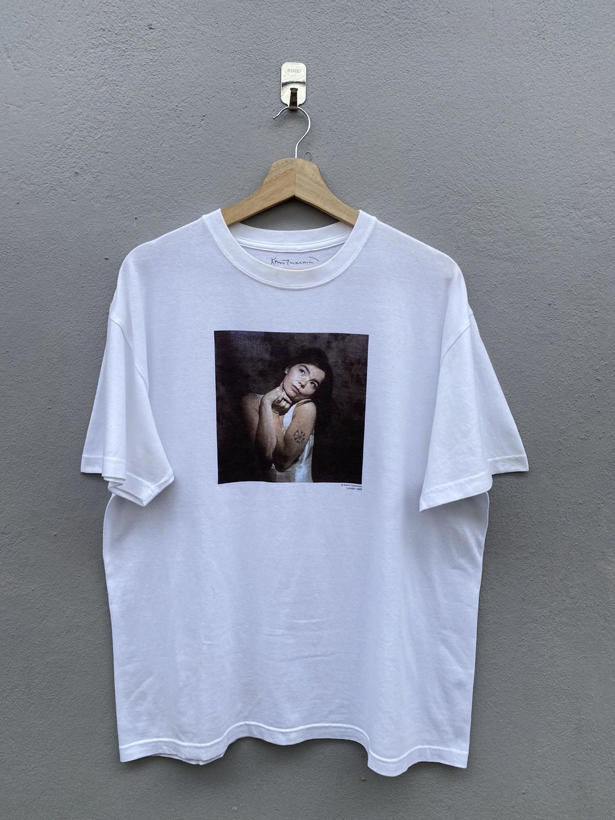 Band Tees björk x kevin cummins 1993 photography tee Size US L / EU 52-54 / 3 - 1 Thumbnail