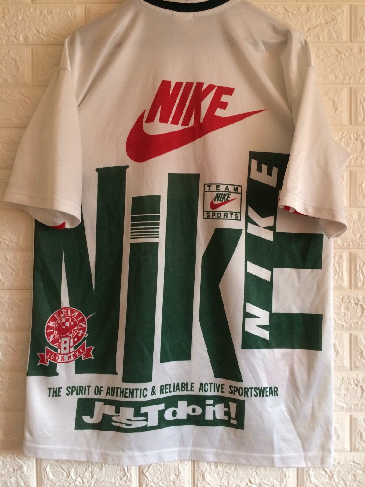 Nike 🔥🔥Vintage Nike Team Sports White T-Shirt Size US L / EU 52-54 / 3 - 2 Thumbnail