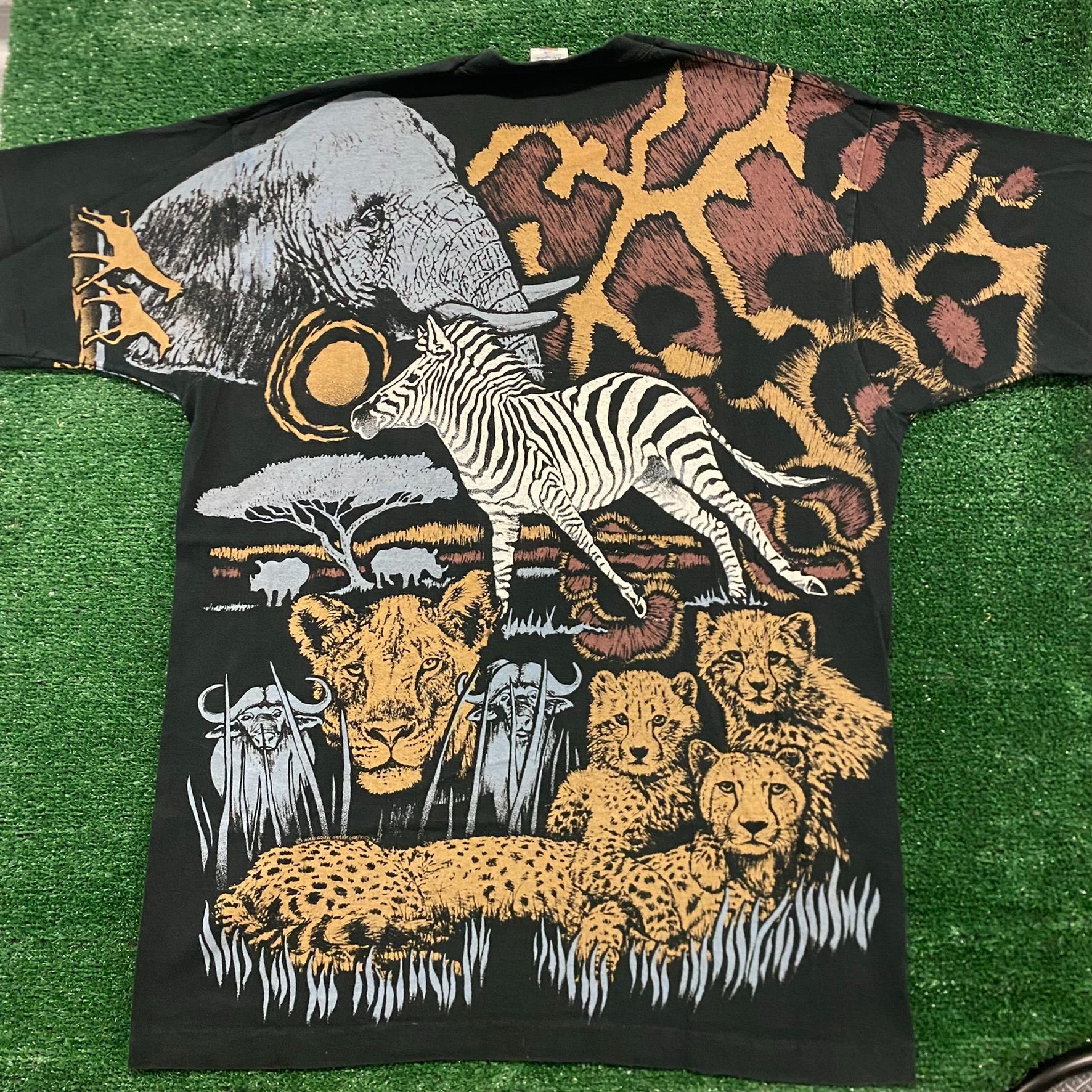 Vintage Animals Nature Wildlife Vintage 90s AOP Artwork T-Shirt Size US XL / EU 56 / 4 - 4 Thumbnail