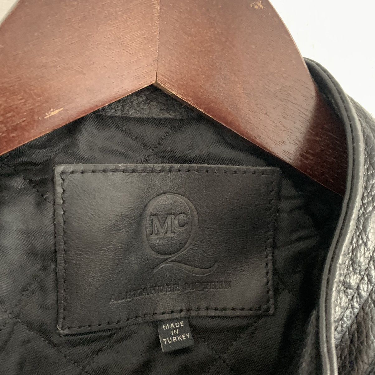 Alexander McQueen 🔥RARE Alexander McQueen Press Sample Biker Leather Jacket Size XS / US 0-2 / IT 36-38 - 9 Thumbnail