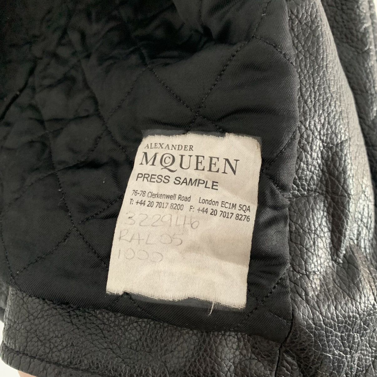 Alexander McQueen 🔥RARE Alexander McQueen Press Sample Biker Leather Jacket Size XS / US 0-2 / IT 36-38 - 10 Thumbnail
