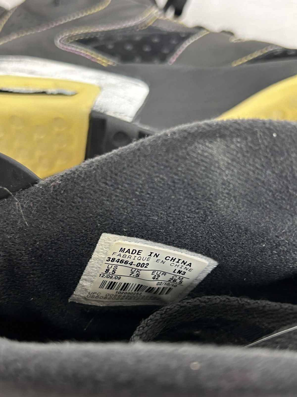 Jordan Brand Vintage 2009 Jordan 6 Retro Reflective Sneaker "Lakers" Size US 8.5 / EU 41-42 - 25 Thumbnail