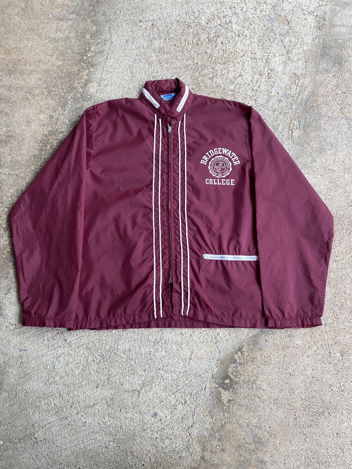 Champion × Vintage Vintage 70’s Champion Bridgewater College Zip Windbreaker Size US L / EU 52-54 / 3 - 1 Thumbnail