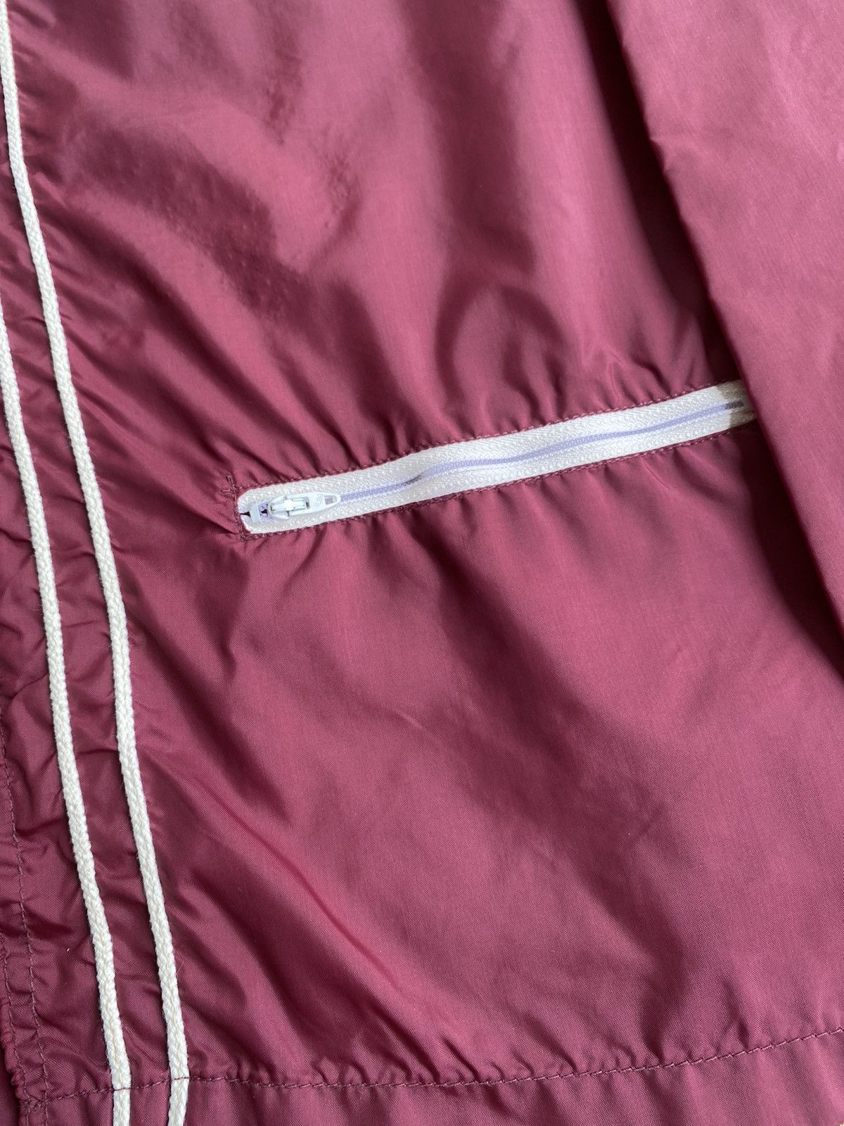 Champion × Vintage Vintage 70’s Champion Bridgewater College Zip Windbreaker Size US L / EU 52-54 / 3 - 5 Thumbnail