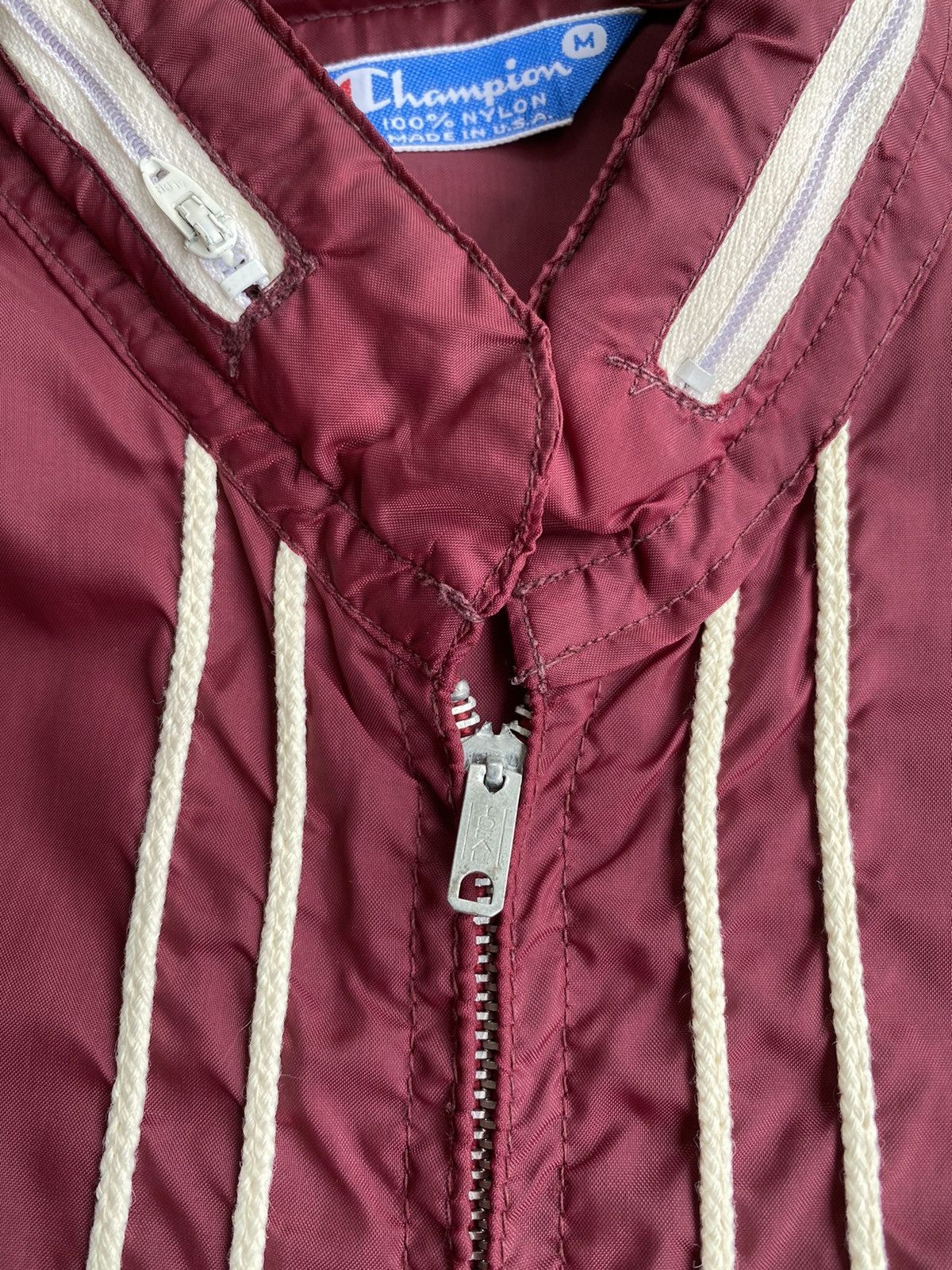 Champion × Vintage Vintage 70’s Champion Bridgewater College Zip Windbreaker Size US L / EU 52-54 / 3 - 3 Thumbnail