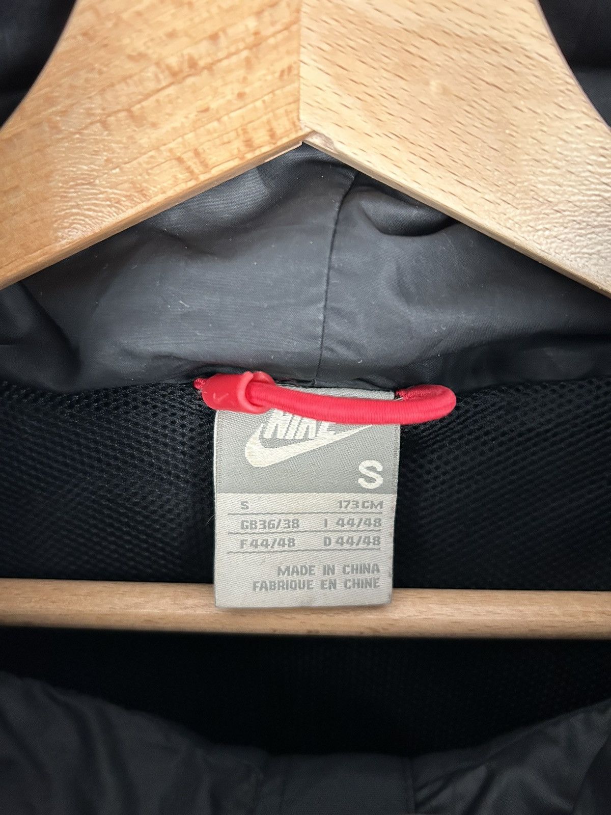 Nike Vintage Nike Air Light Jacket Swoosh Retro Size US S / EU 44-46 / 1 - 5 Thumbnail