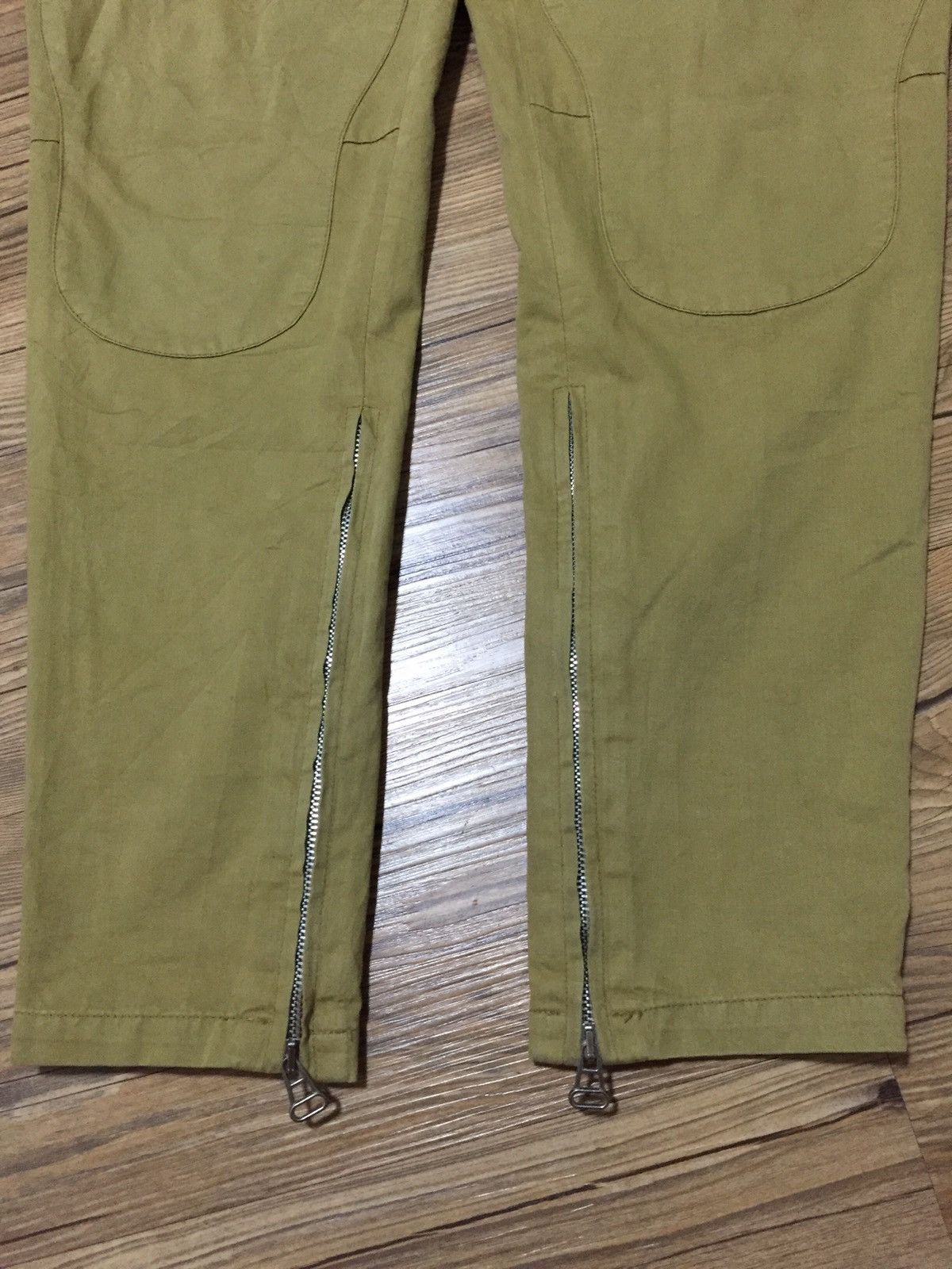 Alexander McQueen Vintage Alexander McQueen Zipper Tactical Double Knee Pants Size US 33 - 10 Thumbnail