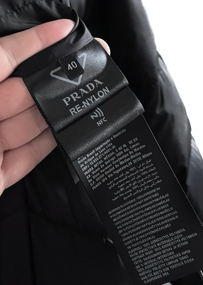 Prada Prada 2020 Black Re-Nylon Gabardine Coat Dye Sheep Fur Trim Size S / US 4 / IT 40 - 6 Thumbnail