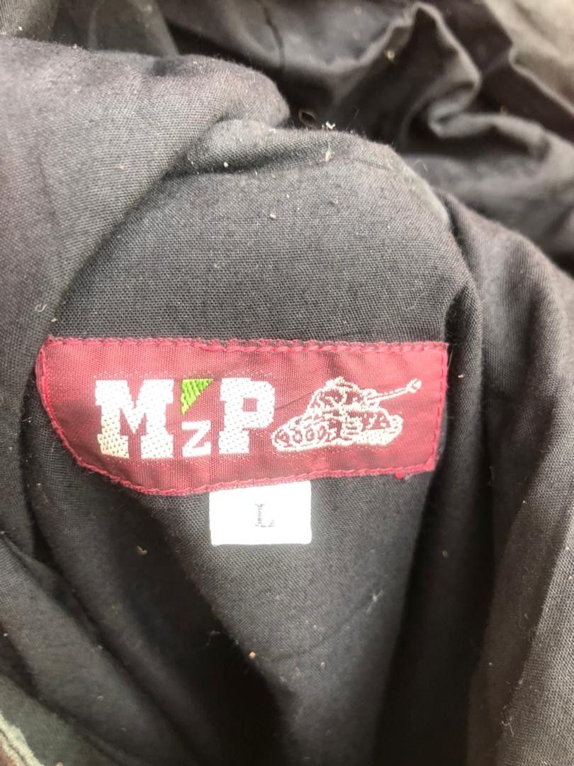Japanese Brand Vintage MzP Big Pocket Hook Metal Zipper Designer Fashion Size US L / EU 52-54 / 3 - 11 Thumbnail