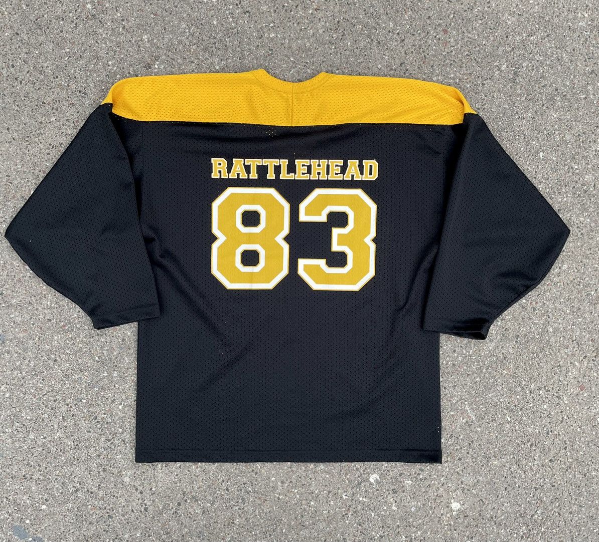 Megadeth × Vintage Megadeth Vintage 90s Rare 83 Rattlehead Hockey Jersey USA Size US XL / EU 56 / 4 - 4 Thumbnail