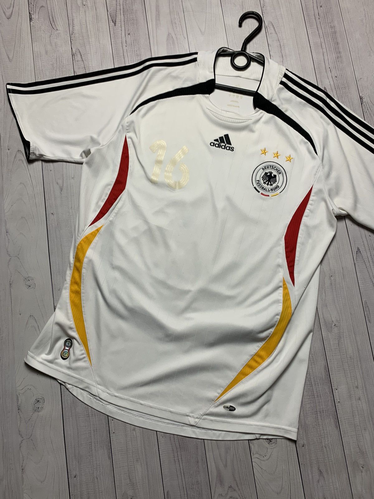 Adidas × Vintage Vintage Deutschland soccer jersey 16 Lahm adidas size L Size US L / EU 52-54 / 3 - 2 Thumbnail