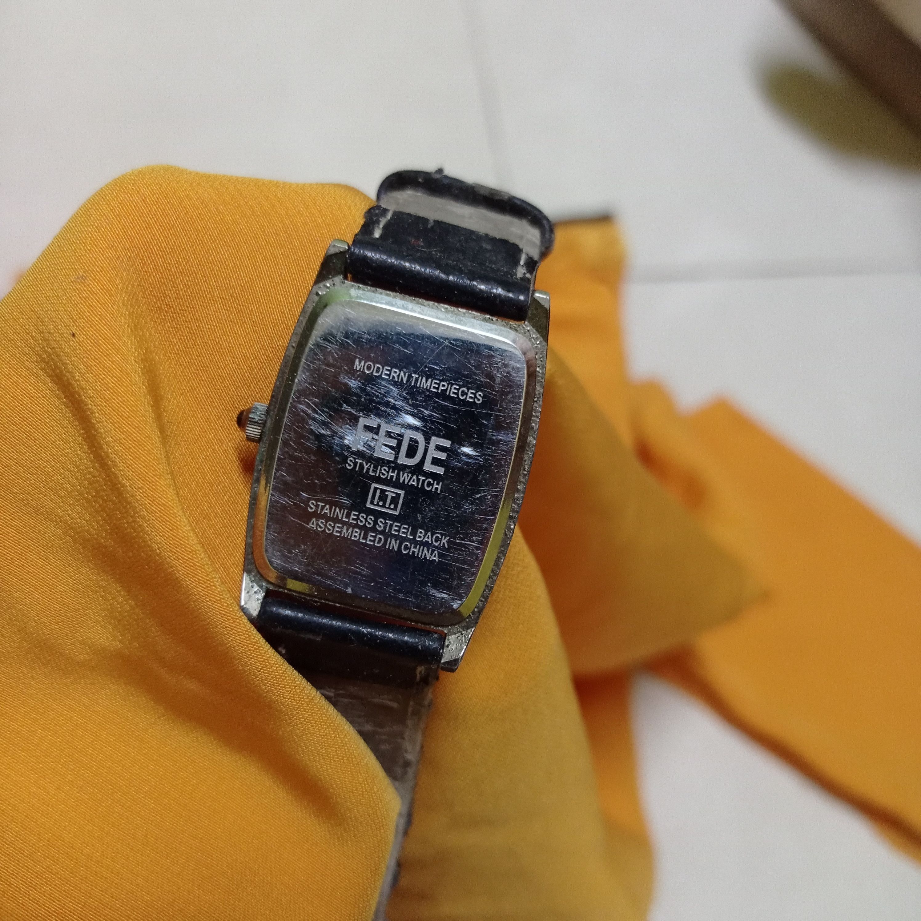 Japanese Brand Retro FEDE QUARTZ WATCH ❌ JAPAN ENGINE (Vintage Authentic) Size ONE SIZE - 5 Thumbnail