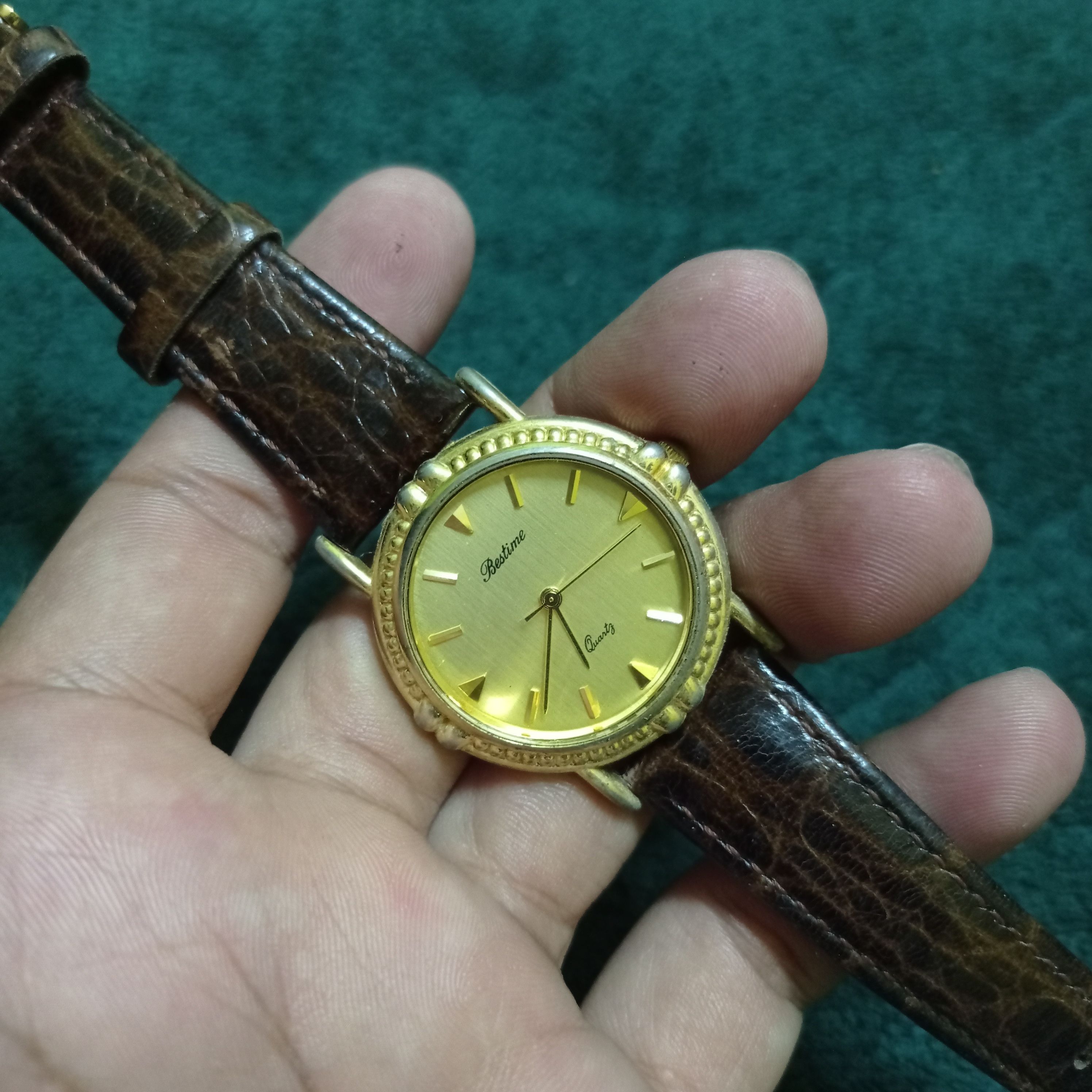 Japanese Brand Retro Old watch by BESTIME QUARTZ ❌ JAPANESE WATCH Size ONE SIZE - 3 Thumbnail