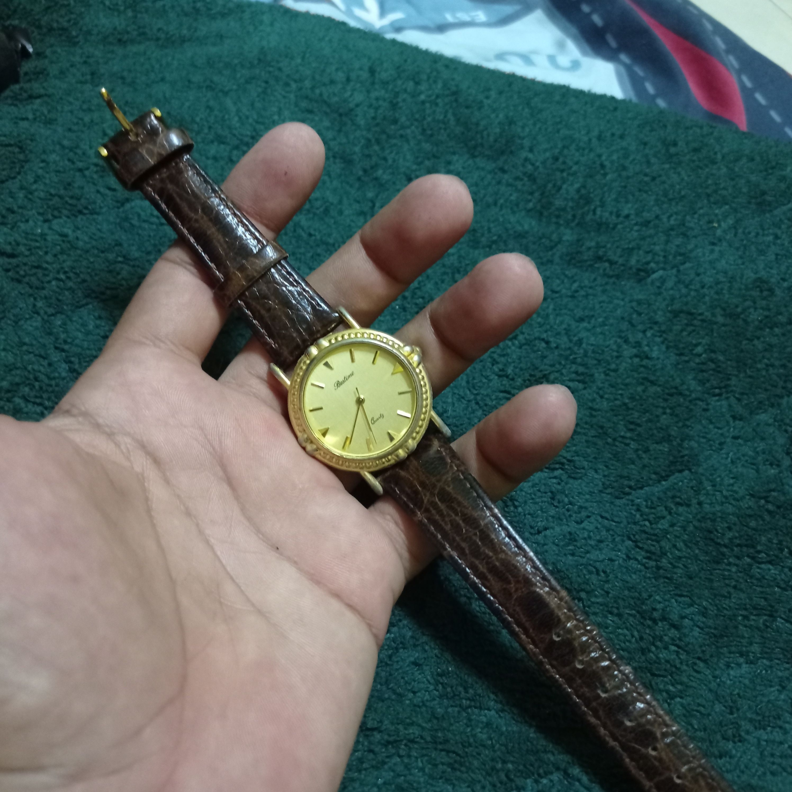 Japanese Brand Retro Old watch by BESTIME QUARTZ ❌ JAPANESE WATCH Size ONE SIZE - 9 Thumbnail