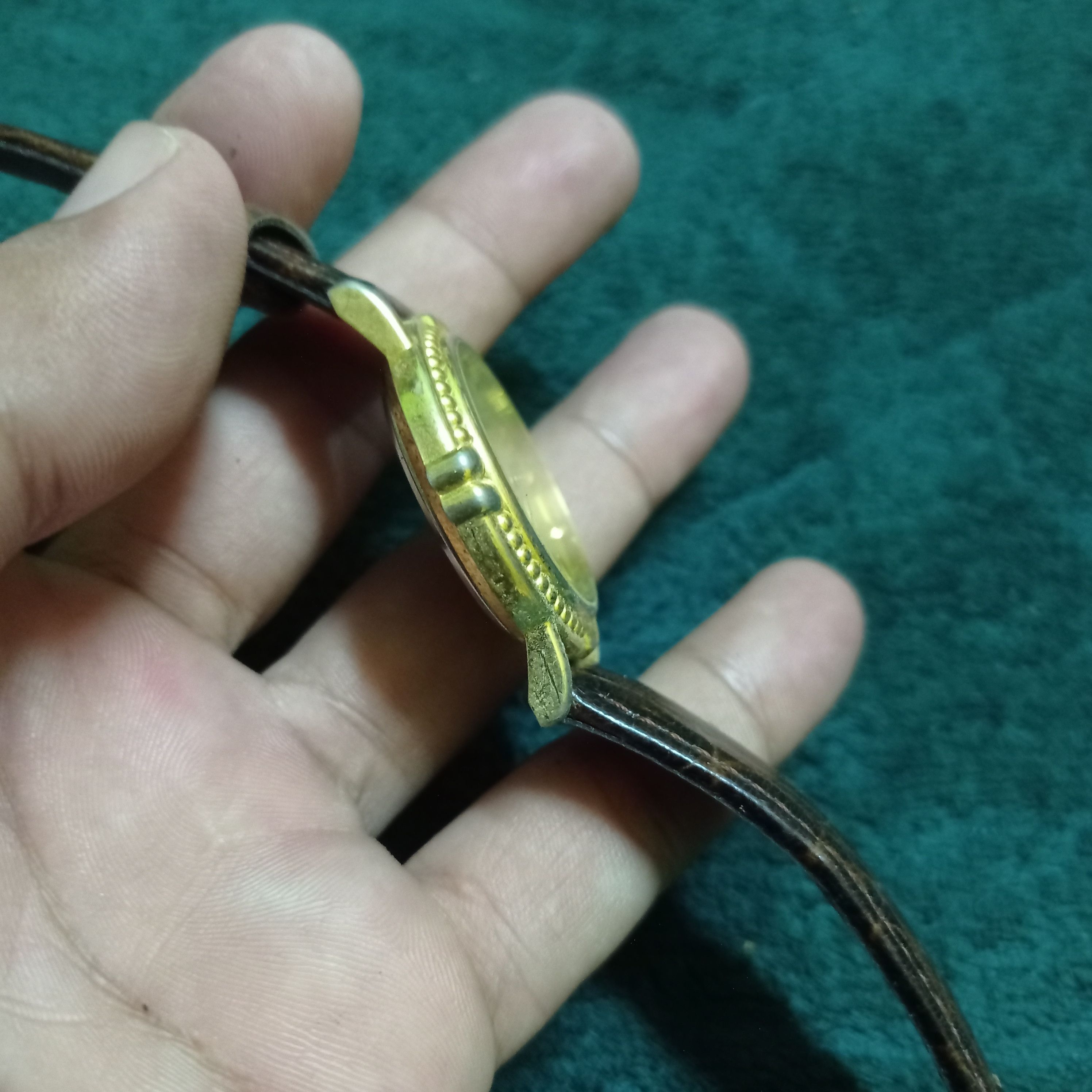 Japanese Brand Retro Old watch by BESTIME QUARTZ ❌ JAPANESE WATCH Size ONE SIZE - 12 Thumbnail