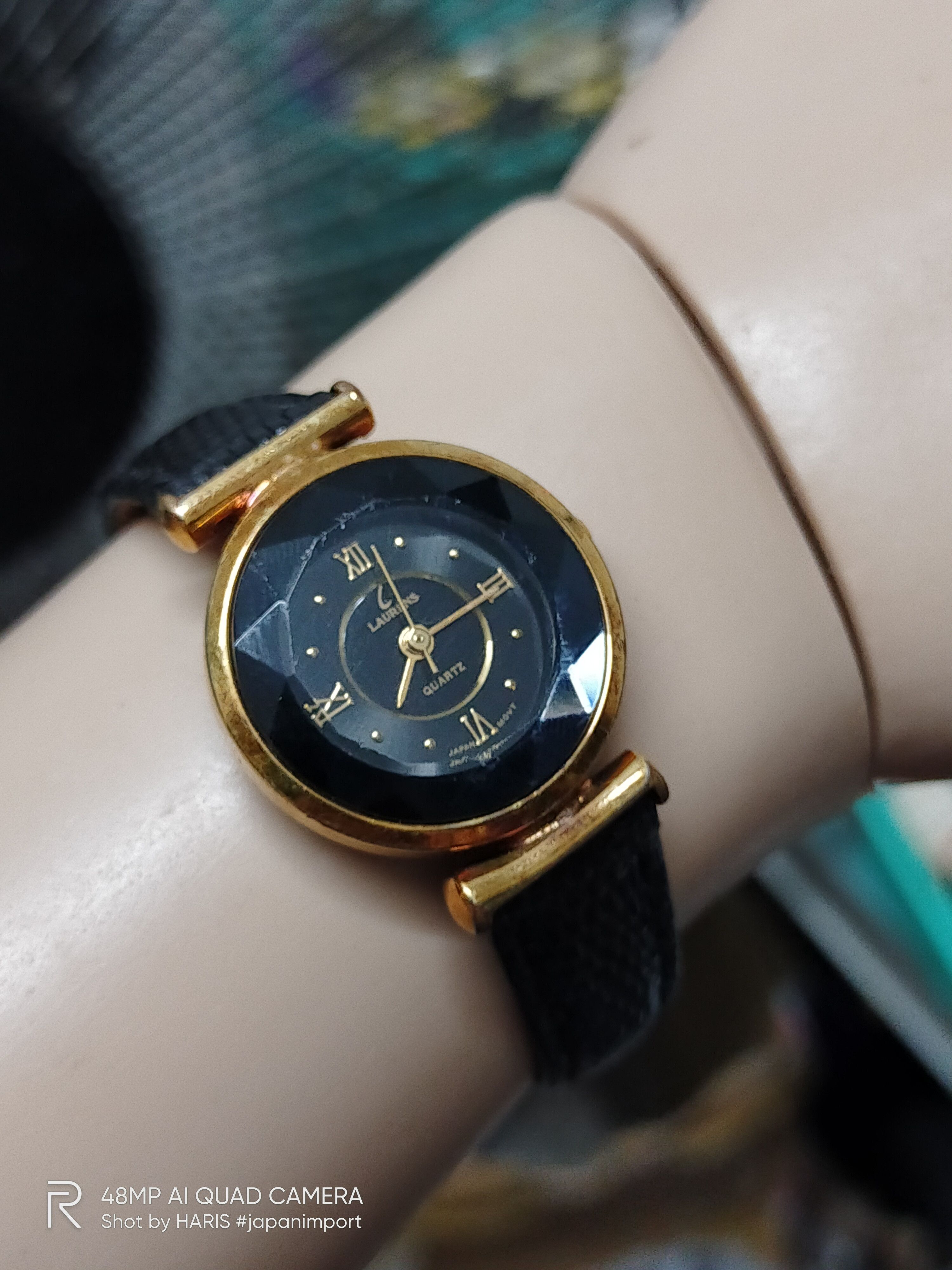 image of Vintage Retro Laurus Watch For Ladies (Luxury Japan Watch) in Black/Gold, Women's