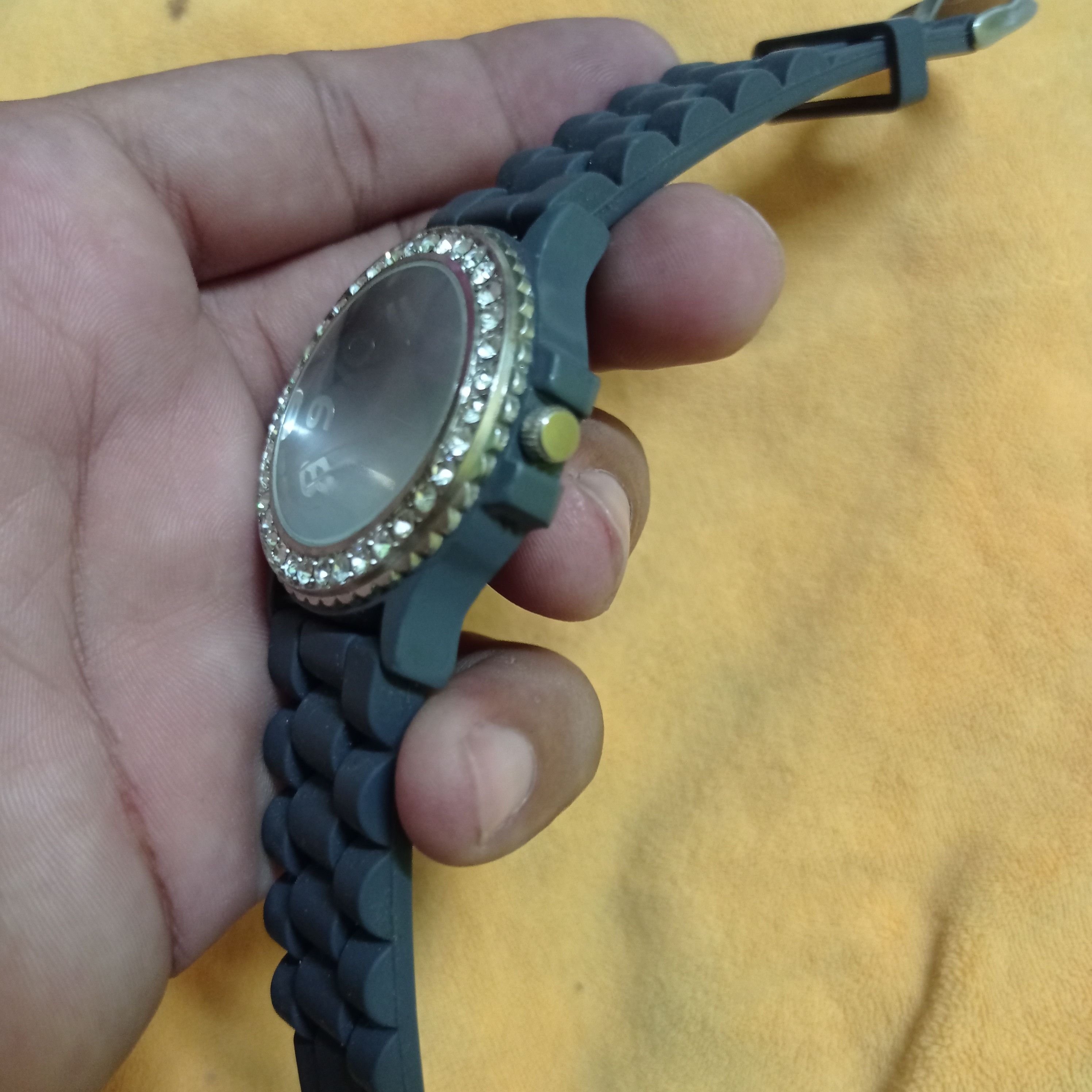 Japanese Brand RETRO GENEVA WATCH ❌ JAPAN MOVEMENT ENGINE Size ONE SIZE - 13 Thumbnail