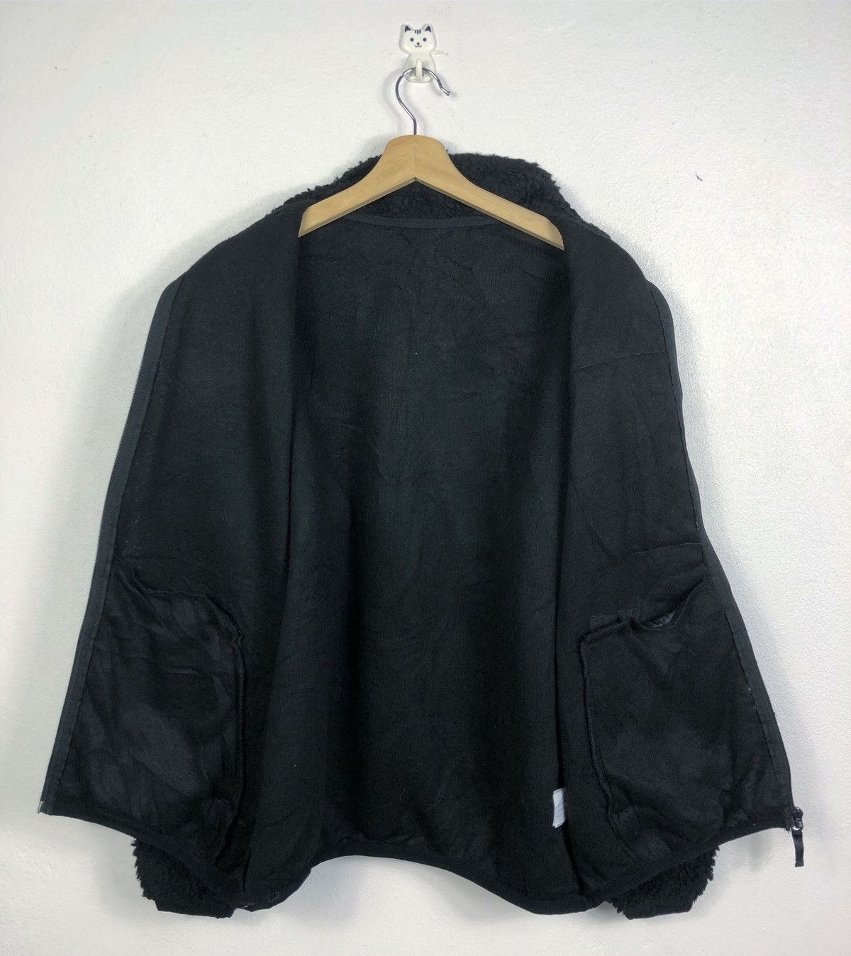 Japanese Brand × Vintage Rare Vintage Logos X Suntory Coffee Boss Fleece Sweatshirt Size US XL / EU 56 / 4 - 8 Thumbnail