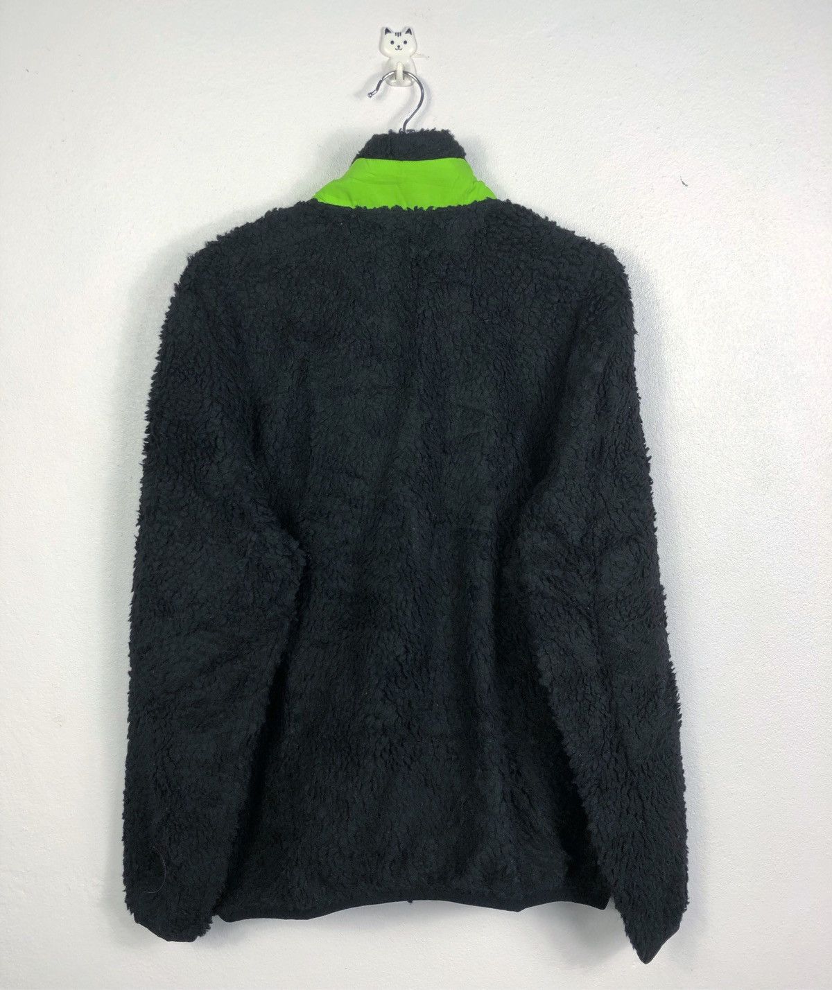 Japanese Brand × Vintage Rare Vintage Logos X Suntory Coffee Boss Fleece Sweatshirt Size US XL / EU 56 / 4 - 7 Thumbnail