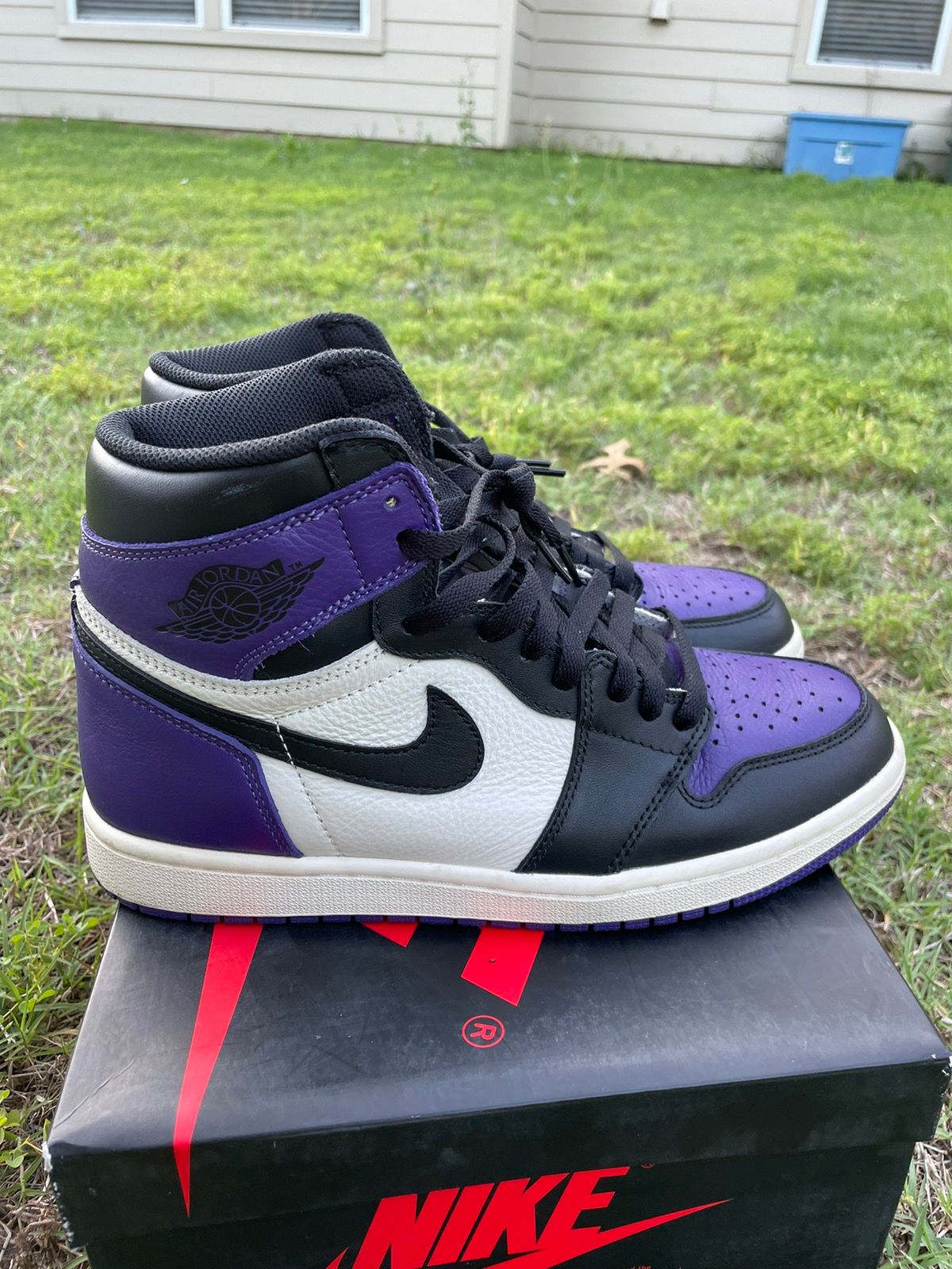 Pre-owned Jordan Brand Nike Jordan 1 Retro Court Purple 1.0 Shoes In Black Purple White