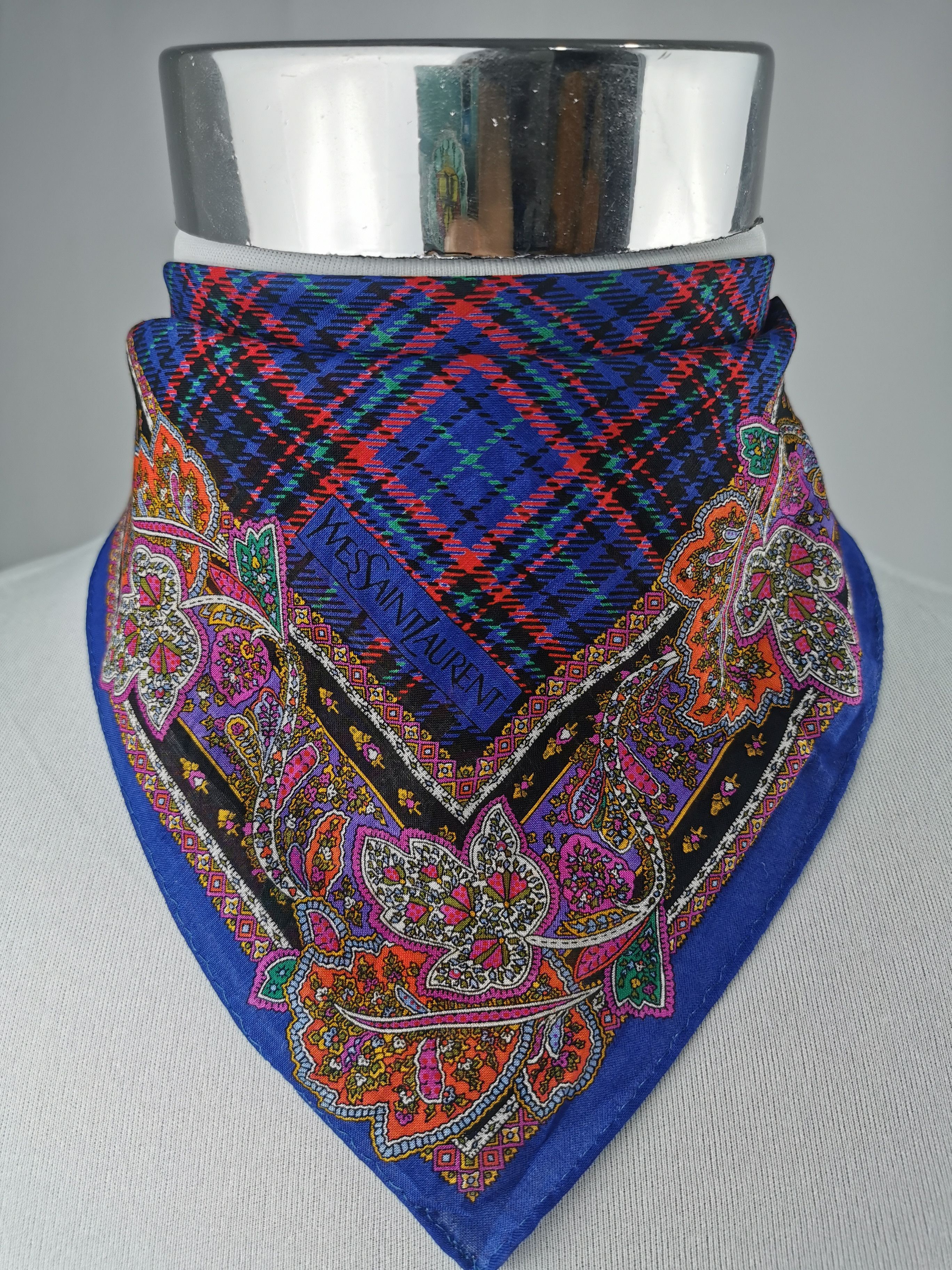 Vintage × Yves Saint Laurent Yves saint laurent handkerchief bandana neckerchief Size ONE SIZE - 1 Thumbnail