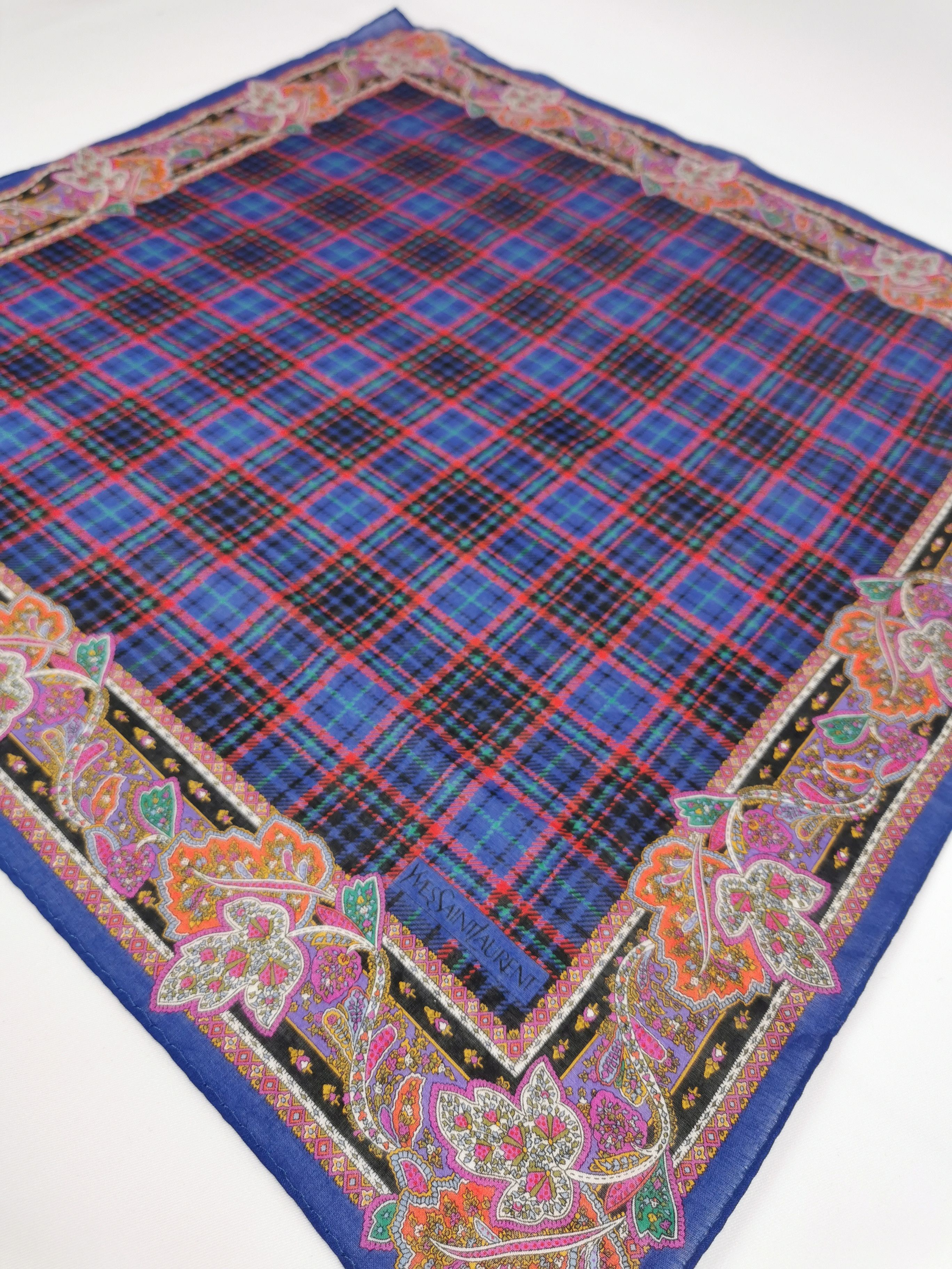 Vintage × Yves Saint Laurent Yves saint laurent handkerchief bandana neckerchief Size ONE SIZE - 3 Thumbnail