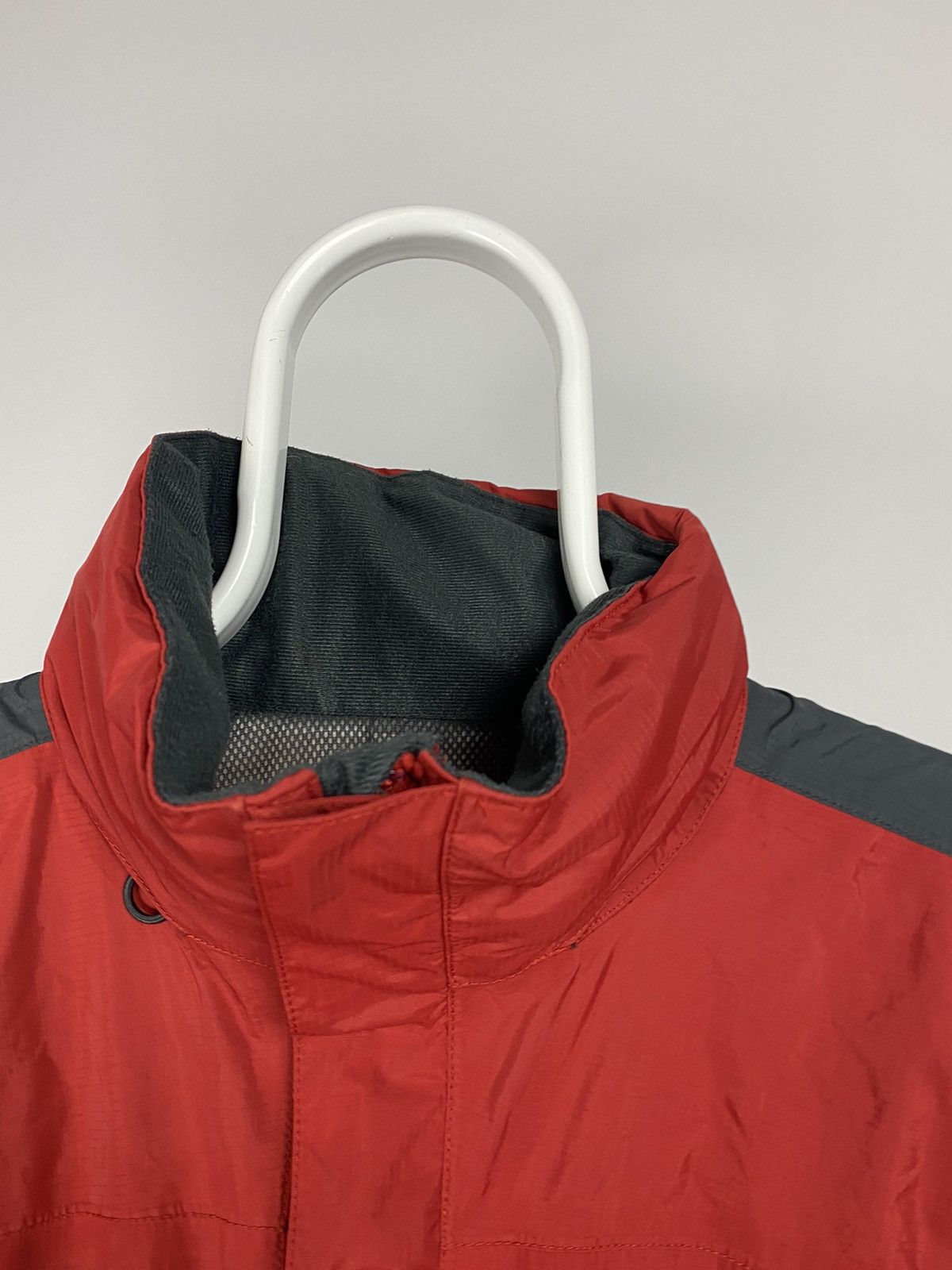 The North Face The North Face HyVent windbreaker jacket vintage red TNF Size US M / EU 48-50 / 2 - 3 Thumbnail