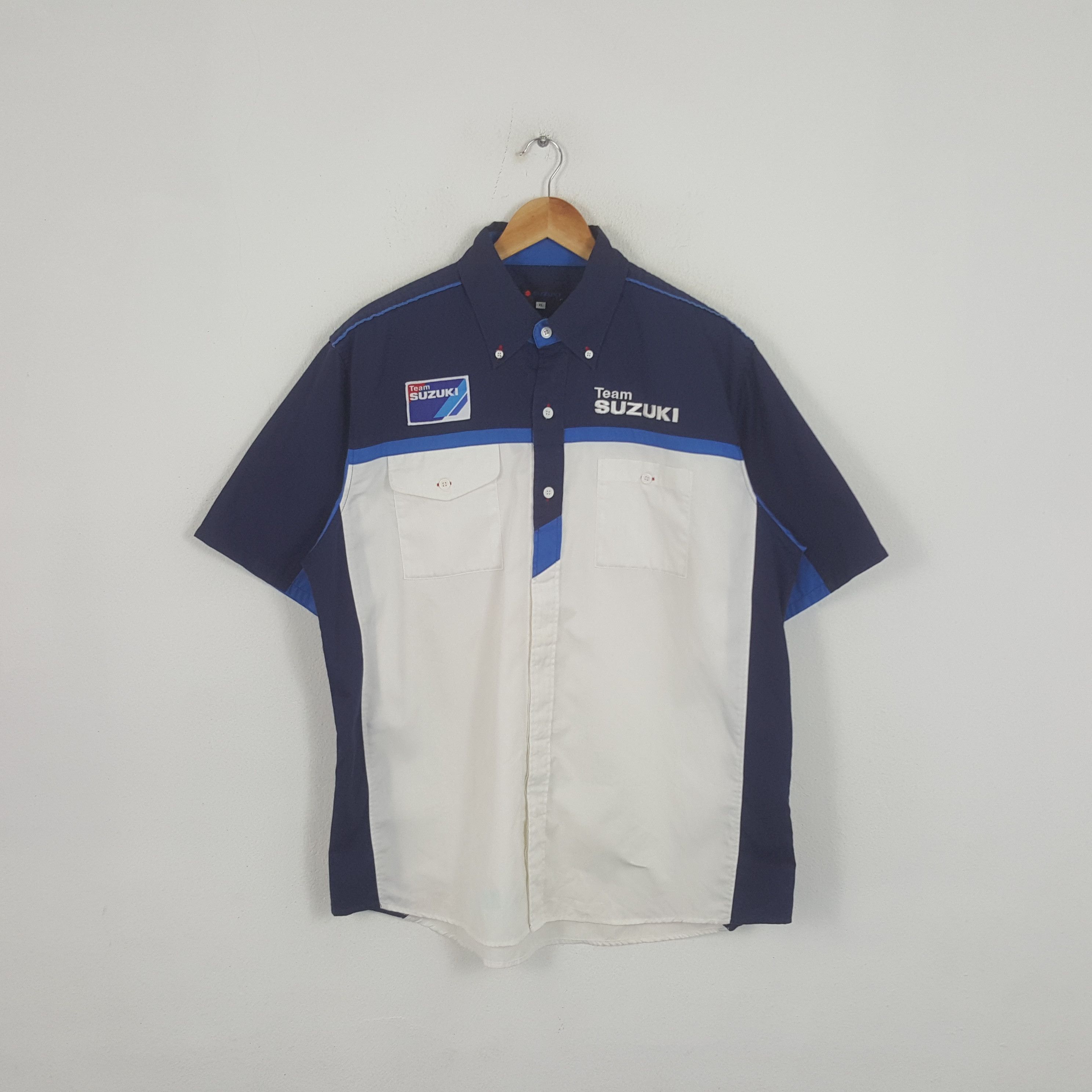 Vintage Vintage SUZUKI Racing Team Motorsport Staff Shirt Size US XL / EU 56 / 4 - 3 Thumbnail