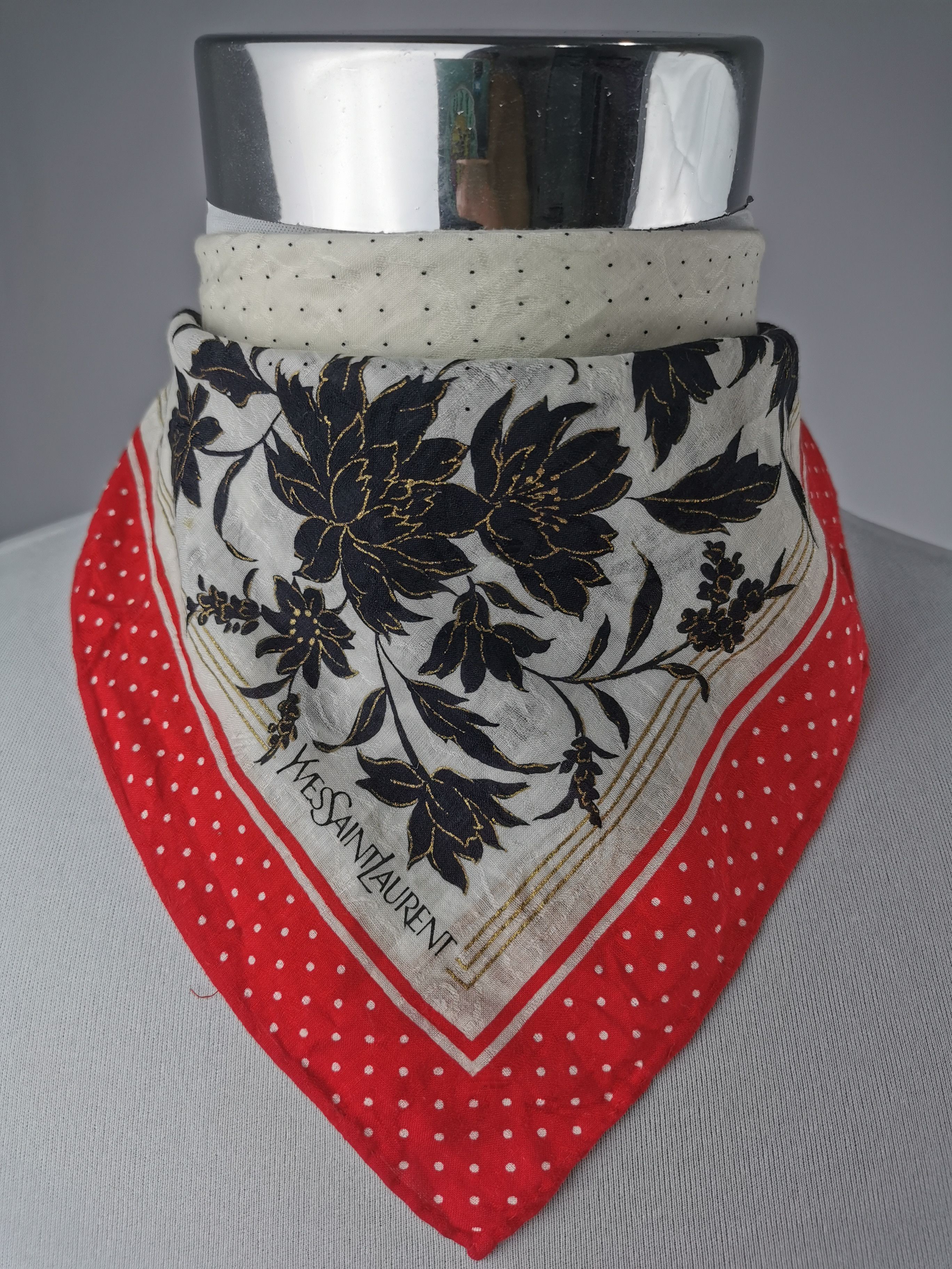 Vintage × Yves Saint Laurent Yves saint laurent handkerchief bandana neckerchief Size ONE SIZE - 1 Thumbnail