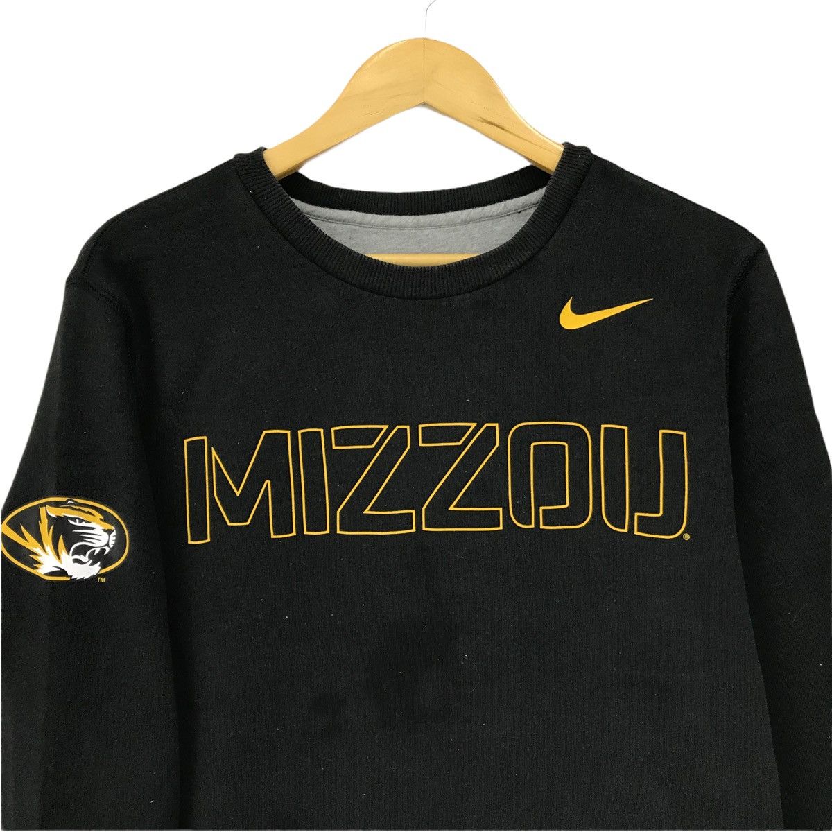 Nike × Vintage Vintage Mizzou Sweatshirt Nike Pullover Jumper Size US M / EU 48-50 / 2 - 2 Thumbnail