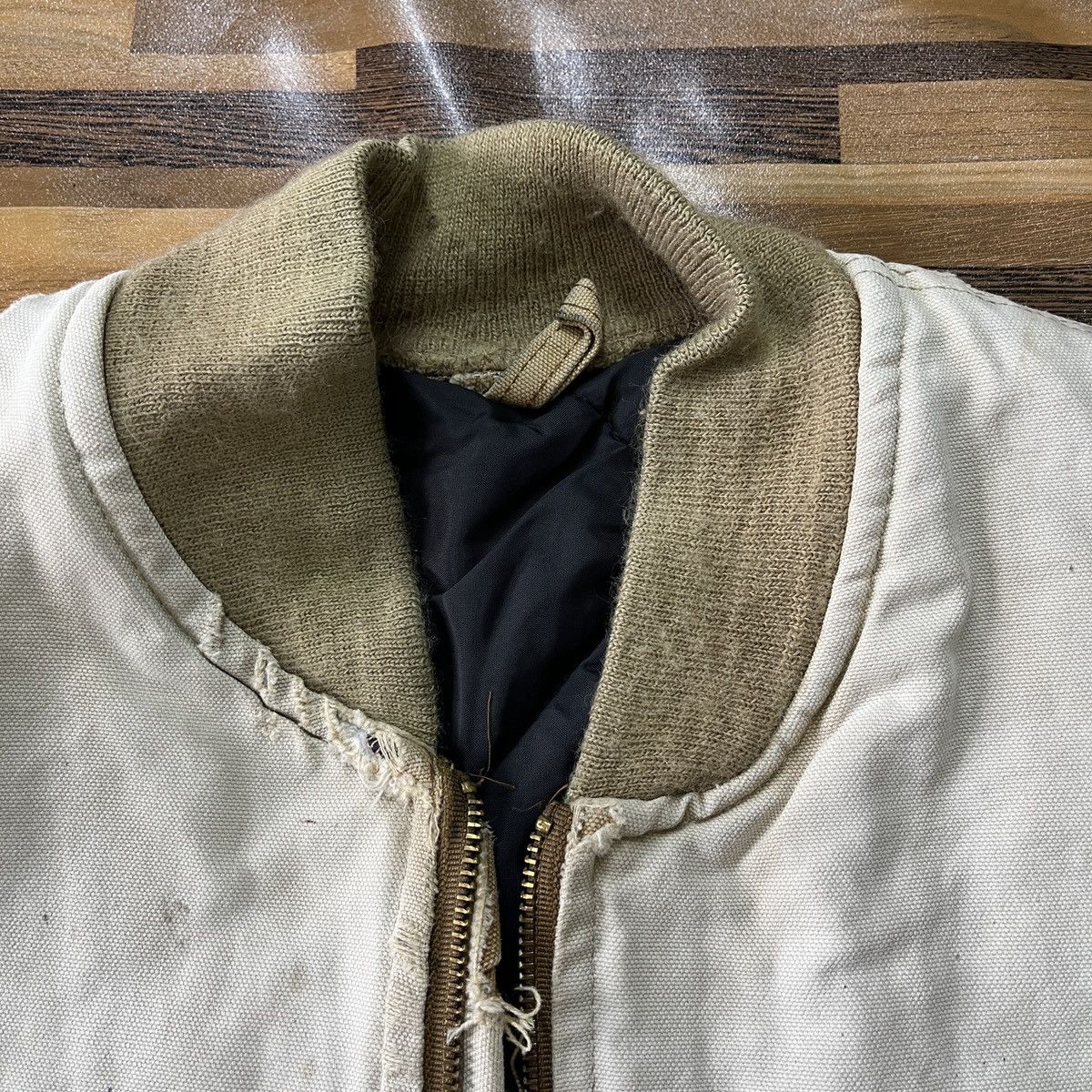 Carhartt × Vintage Distressed Vintage Carhartt Detroit Vest Ripped Made In USA Size US L / EU 52-54 / 3 - 5 Thumbnail
