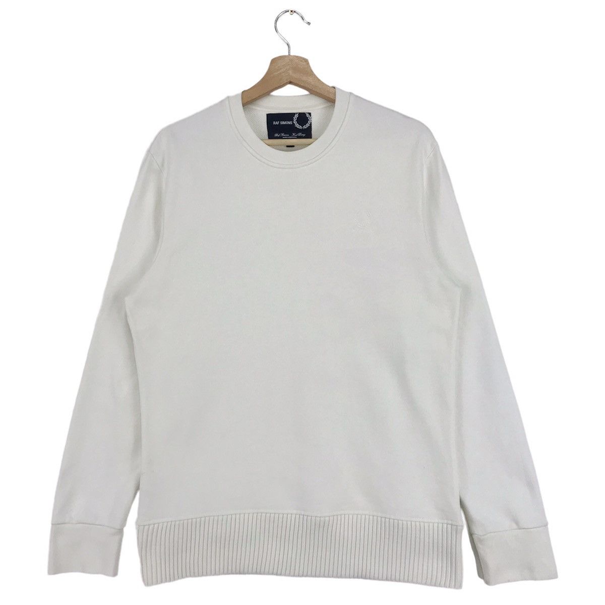 Fred Perry × Raf Simons Embroidered White Logo Sweatshirt Size US M / EU 48-50 / 2 - 1 Thumbnail