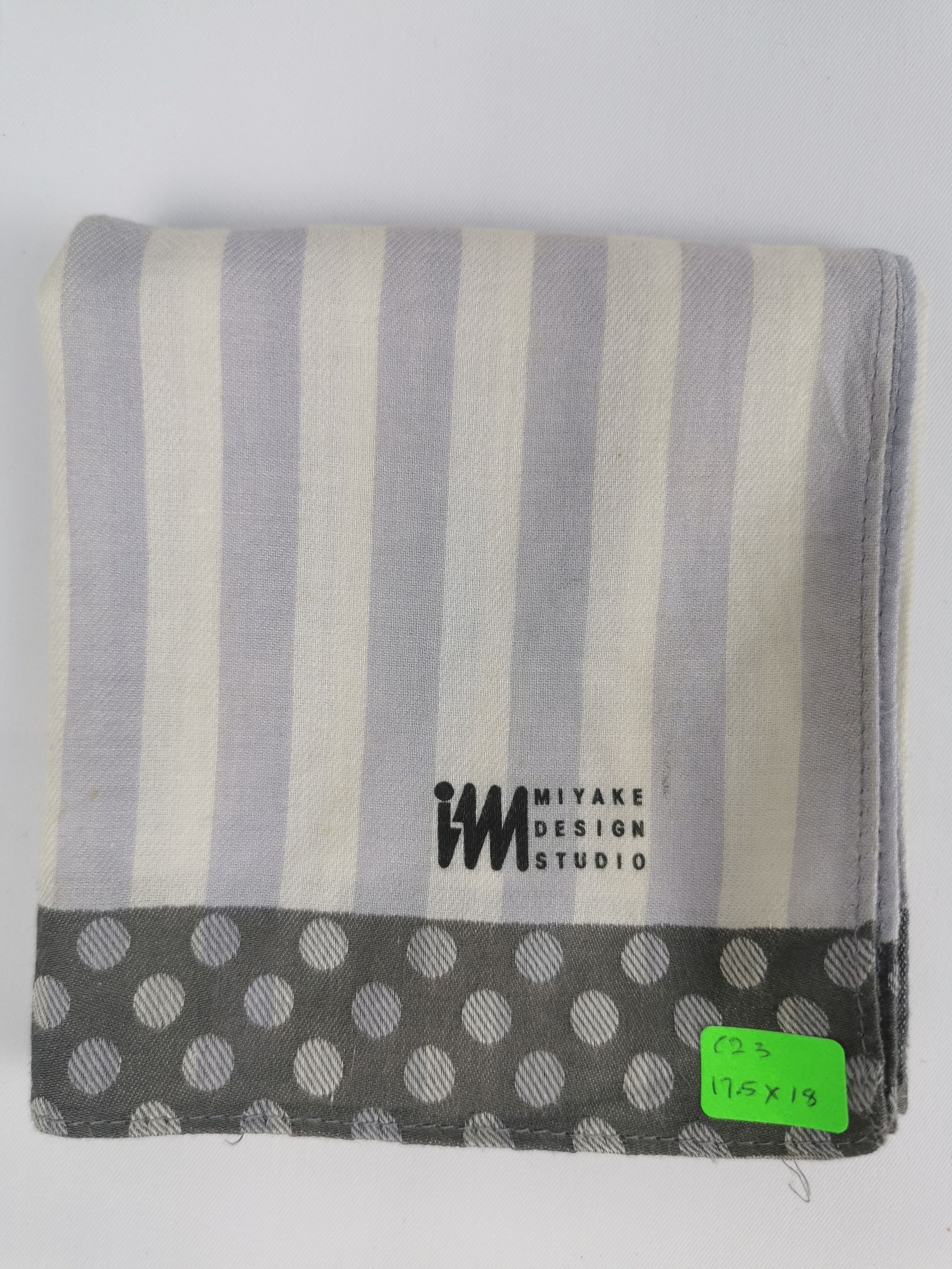 Issey Miyake × Vintage Issey miyake handkerchief bandana neckerchief Size ONE SIZE - 4 Thumbnail