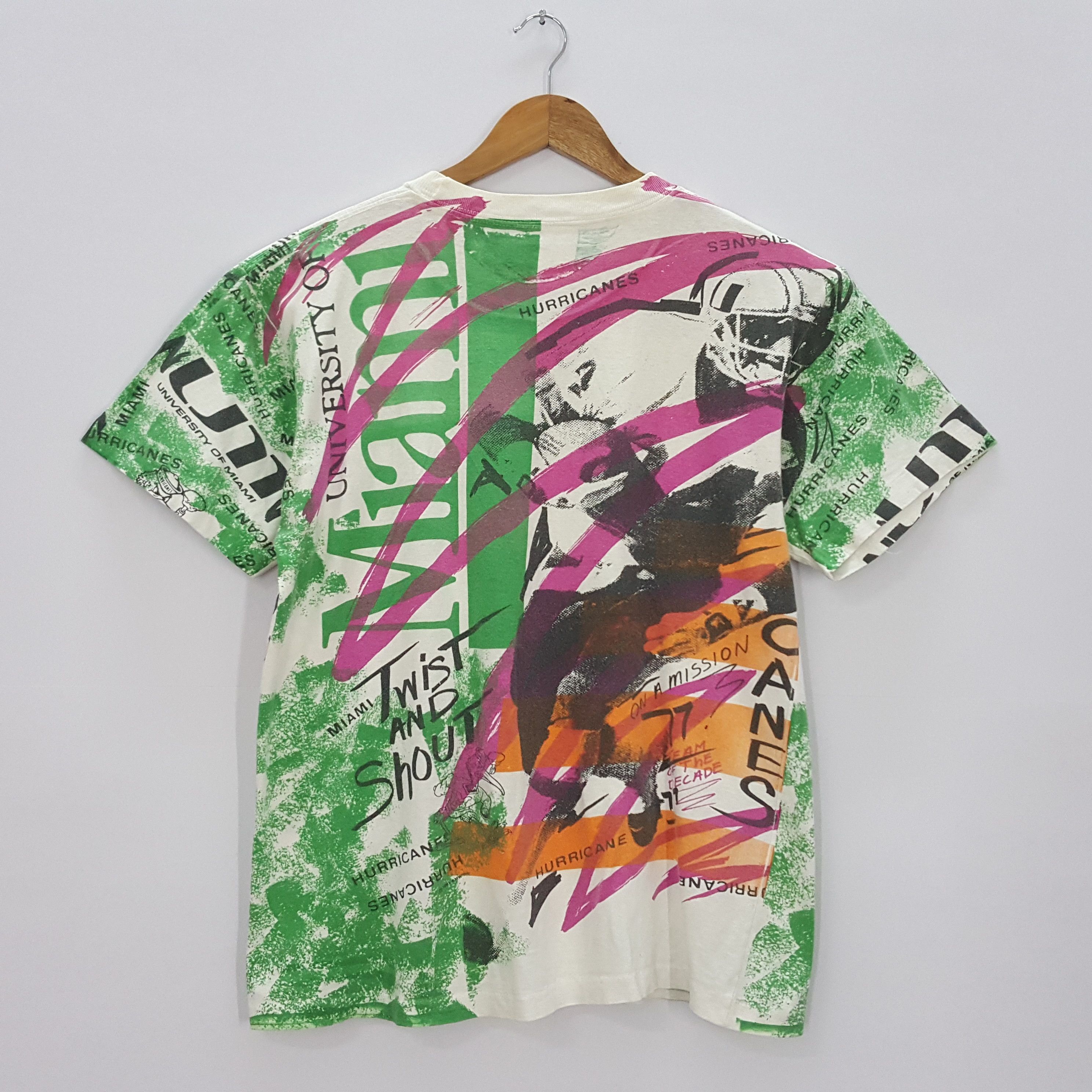 NBA × NFL × Vintage Vintage 90s NFL American Football Miami Club fullprint tees Size US L / EU 52-54 / 3 - 5 Thumbnail