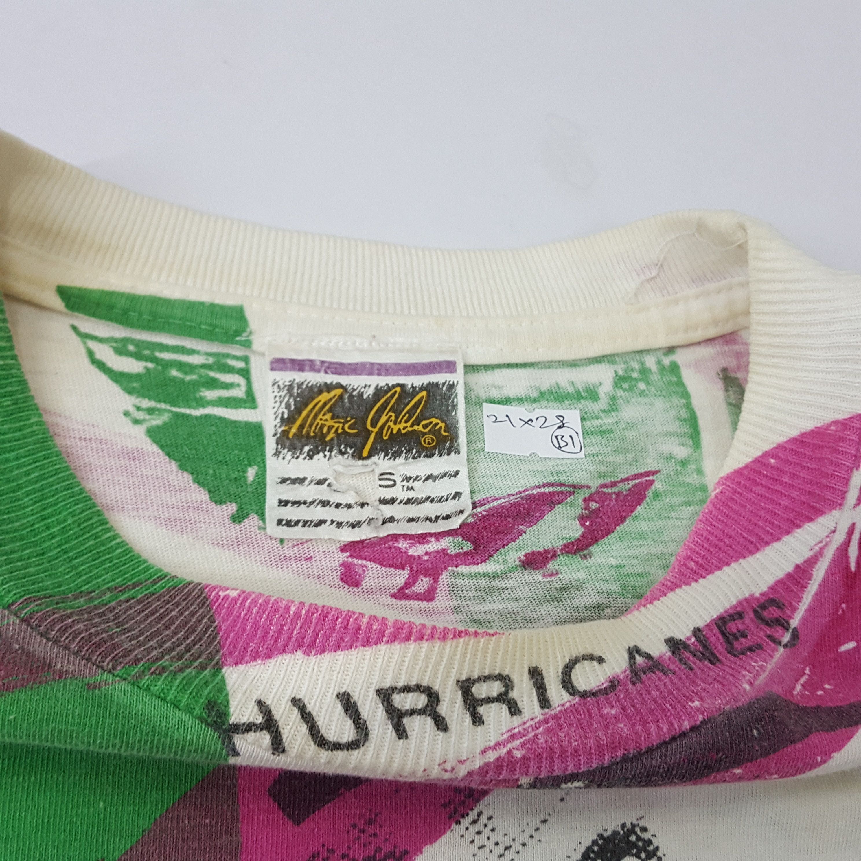 NBA × NFL × Vintage Vintage 90s NFL American Football Miami Club fullprint tees Size US L / EU 52-54 / 3 - 2 Thumbnail