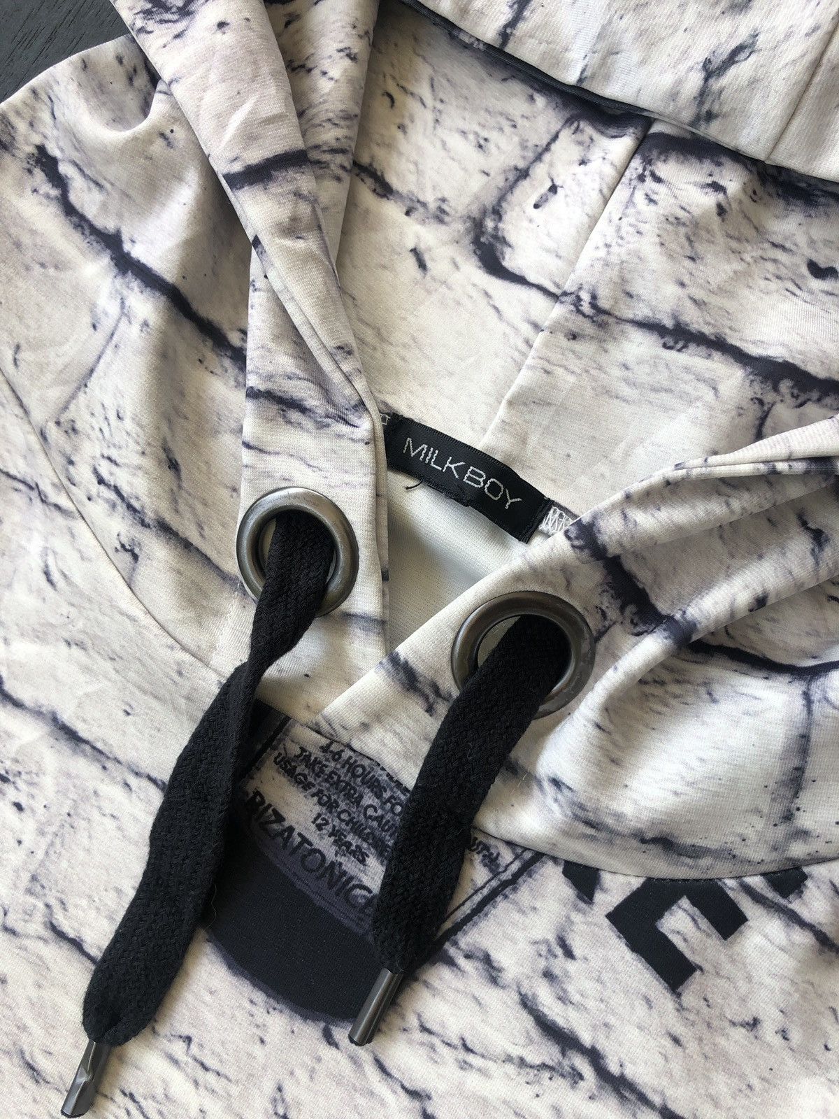Hiroshi Fujiwara Milkboy 🇯🇵 "Leave me alone" Graffiti Art Hoodie Size US L / EU 52-54 / 3 - 6 Thumbnail