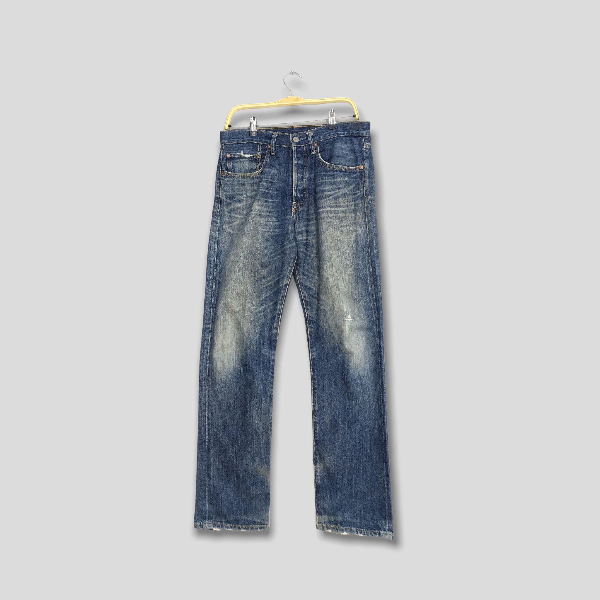 image of Levis x Vintage Levi's 501 Faded Blue Distressed Jeans 32X32, Men's