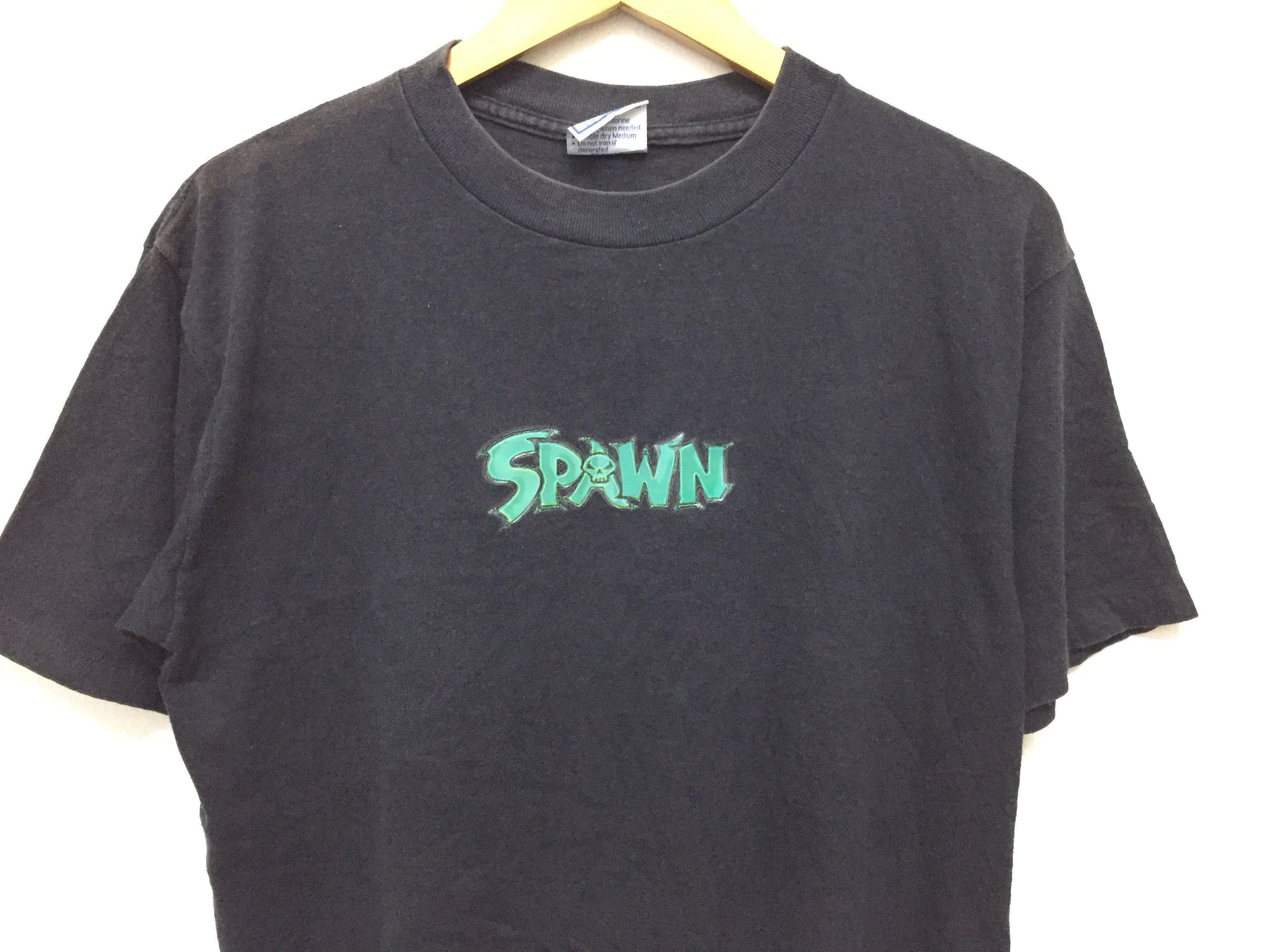 Cartoon Network × Vintage 1997 SPAWN Hologram changes tee Size US M / EU 48-50 / 2 - 3 Thumbnail