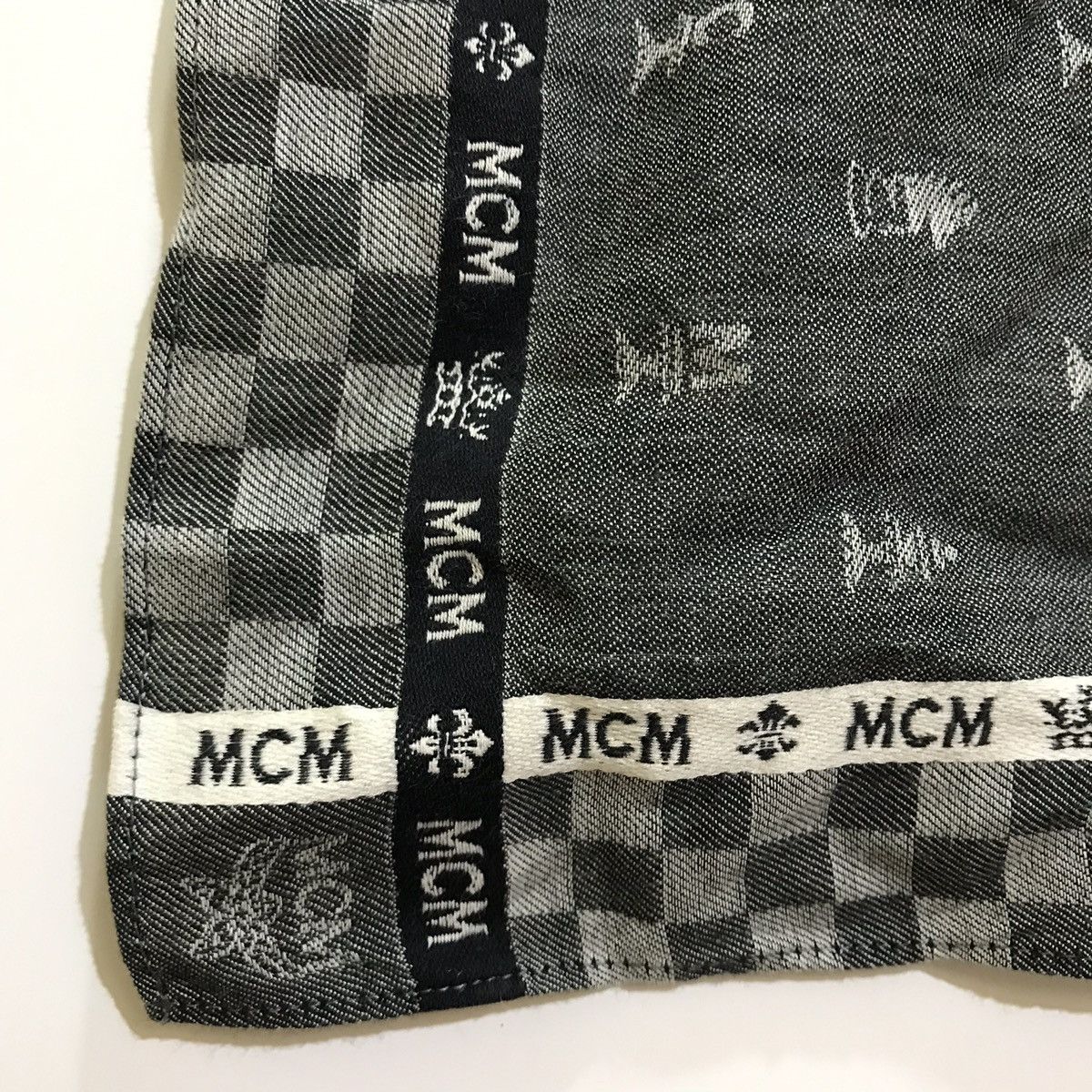 MCM mcm handkerchief Size ONE SIZE - 1 Thumbnail