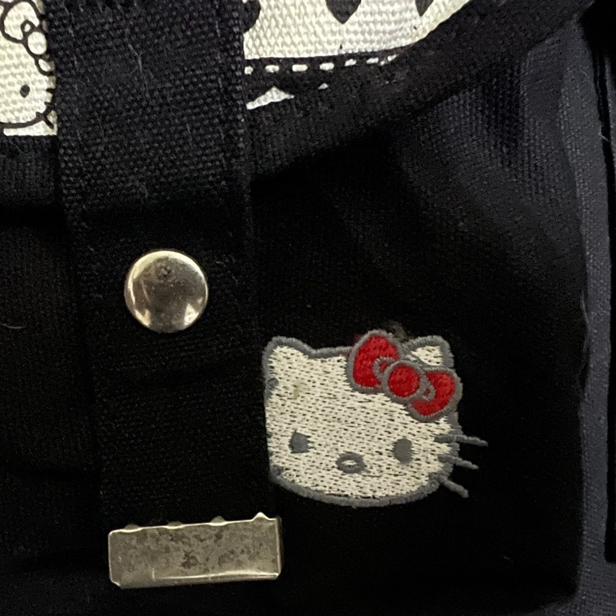 Anime × Cartoon Network × Japanese Brand RARE HELLO KITTY SANRIO MULTI POCKET DAYPACK/BACKPACK Size ONE SIZE - 4 Thumbnail