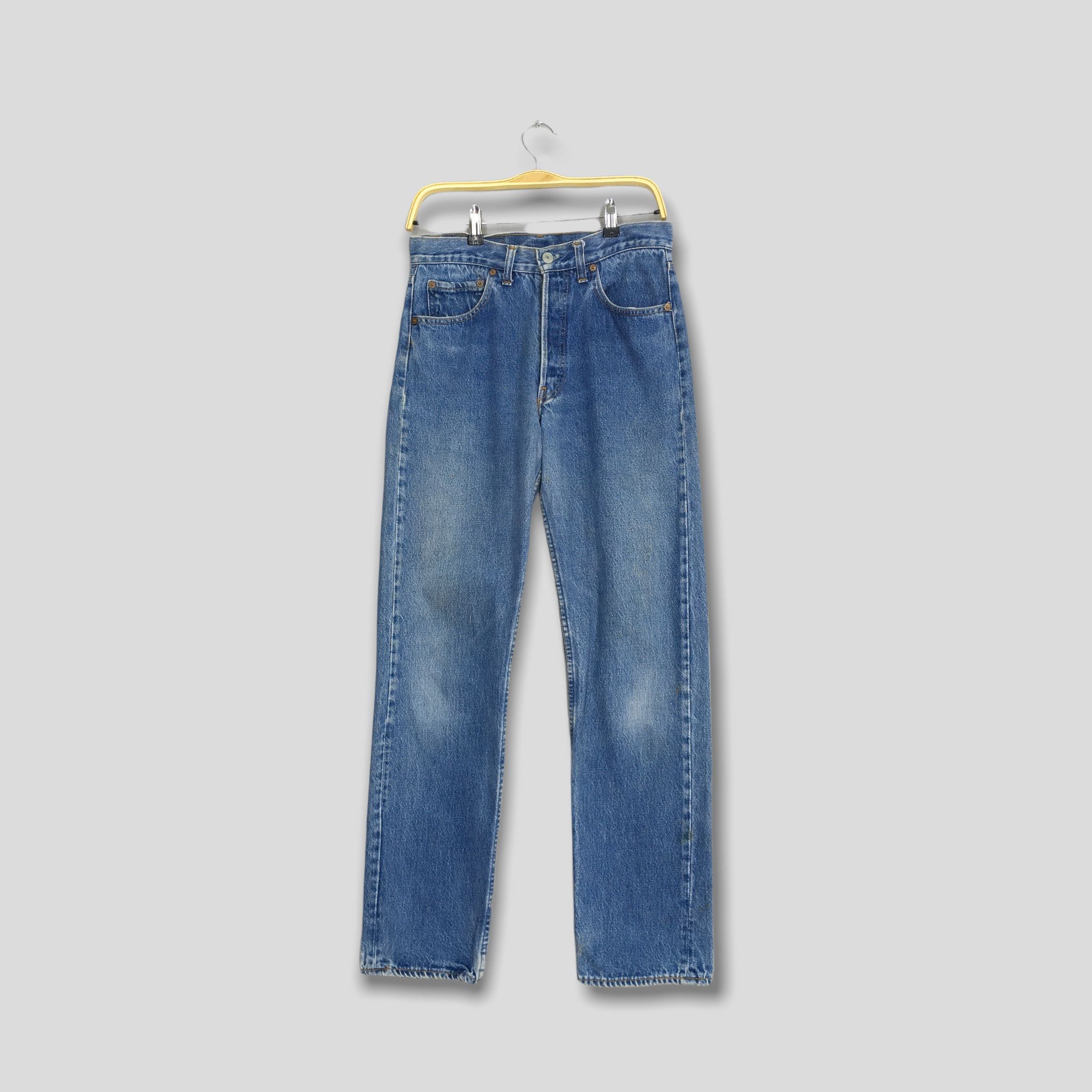 Image of Levis x Vintage Size 30X31 Vintage 90's Levi's 501 Blue Faded Dirty Jeans, Men's