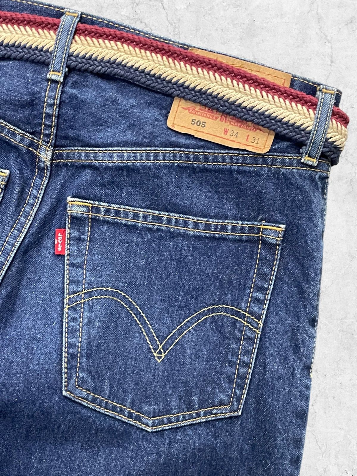 Levi's × Vintage Vintage Levi’s 505 Regular Fit Denim With Braided Belt Japan Size US 32 / EU 48 - 11 Thumbnail
